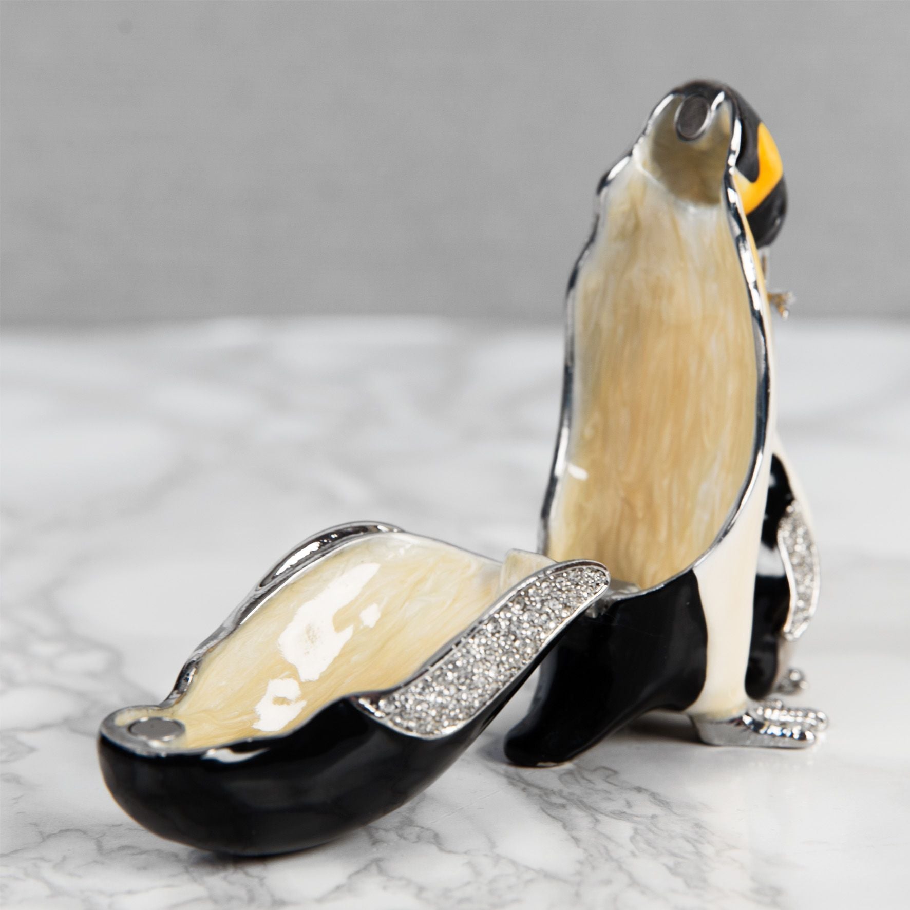 Treasured Trinkets - Penguin & Chick