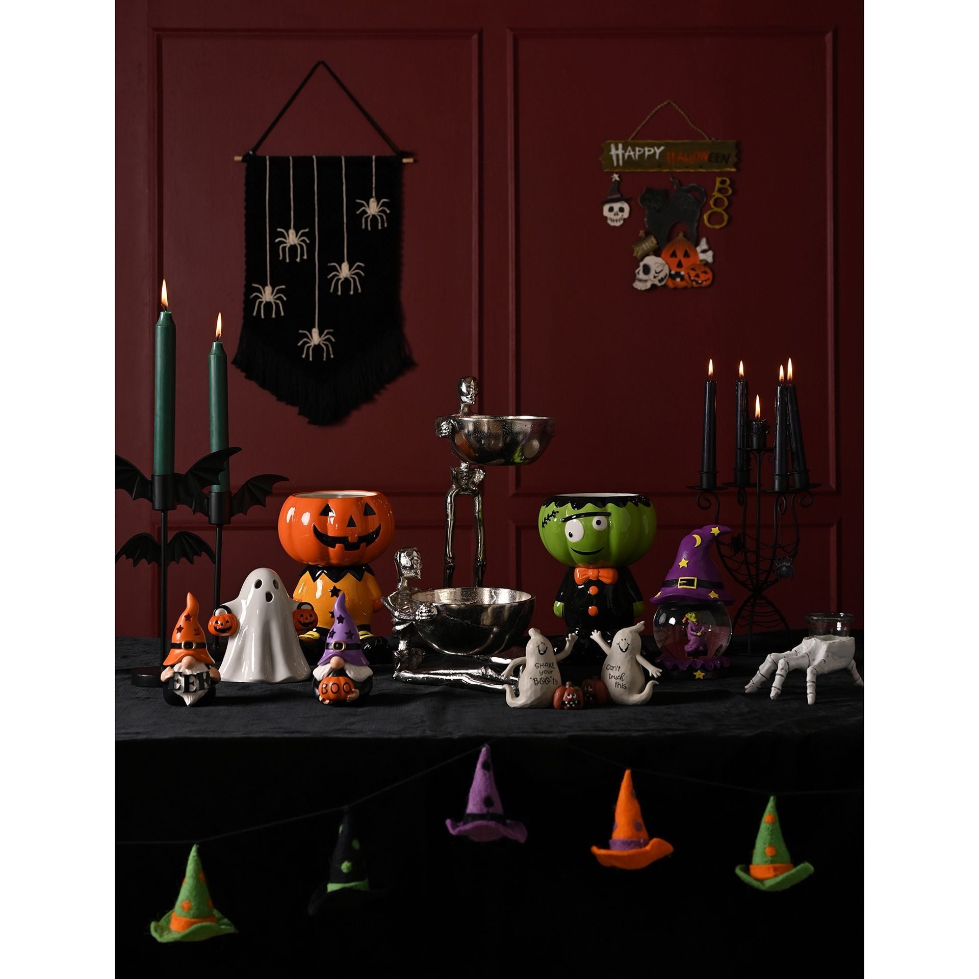 Witches Hats 72" Garland