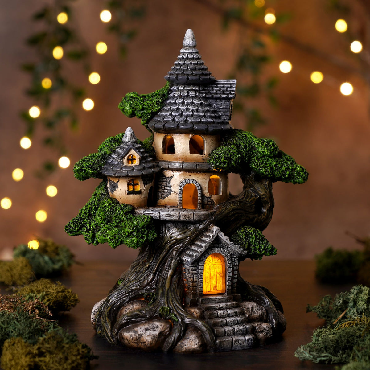Mystic Legends LED Treehouse 20cm