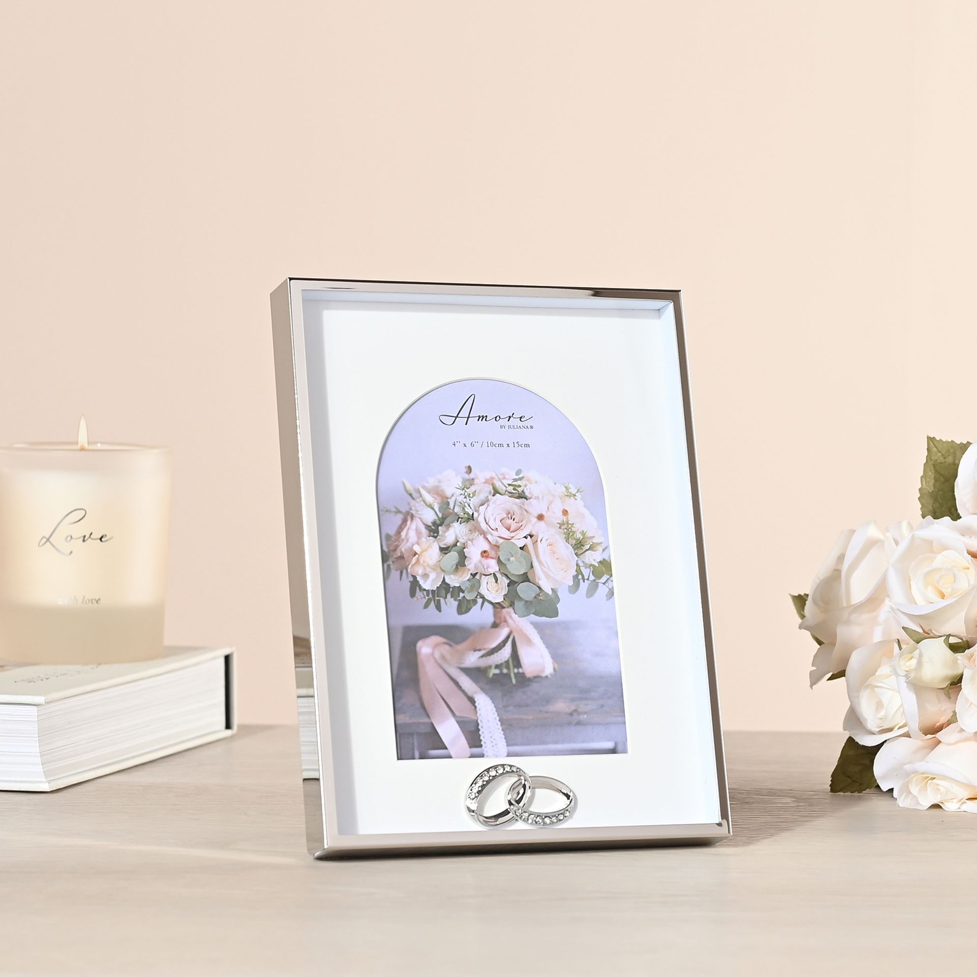 Amore Box Arch Photo Frame with Rings 4" x 6"