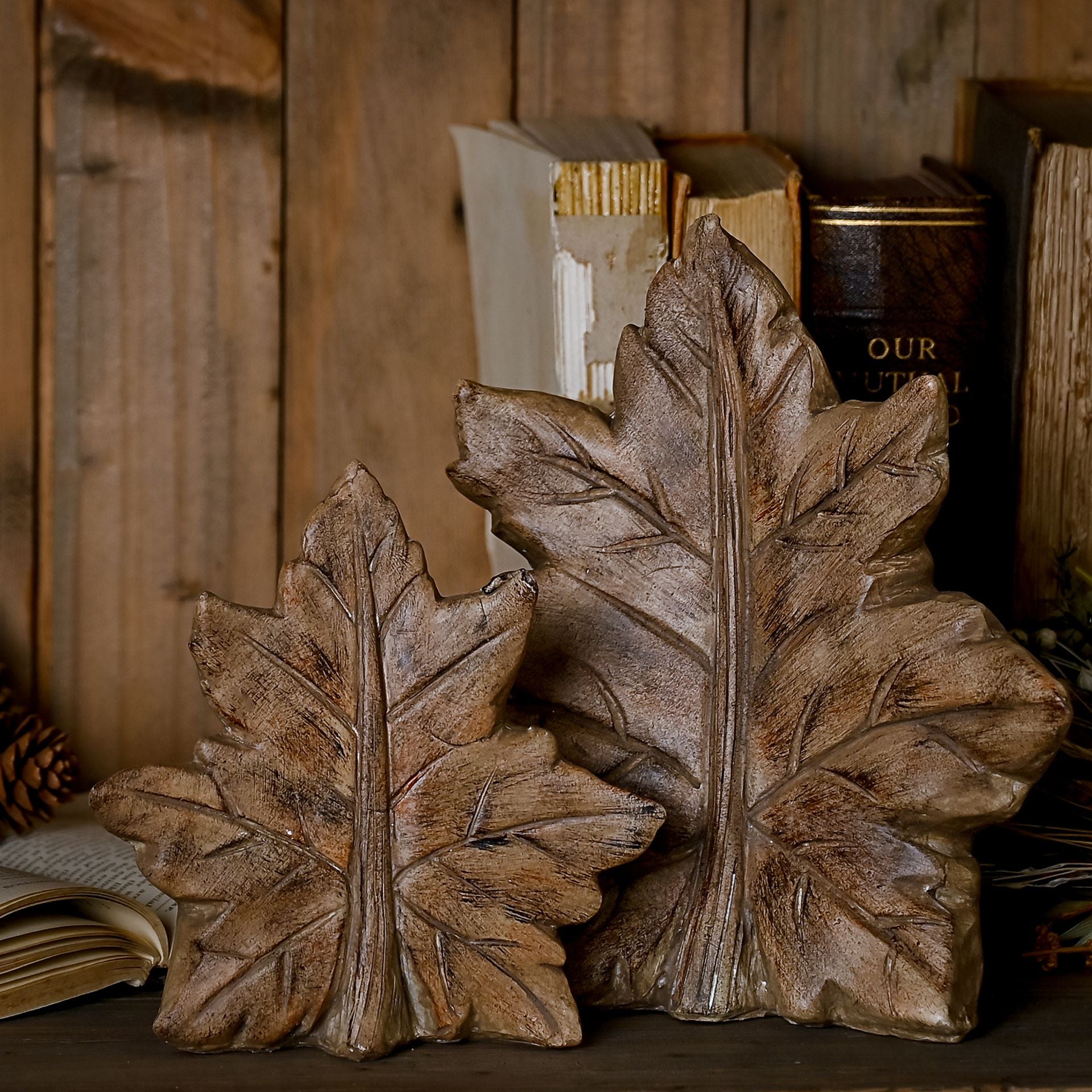 Country Living Wood Effect Resin Leaf - Medium