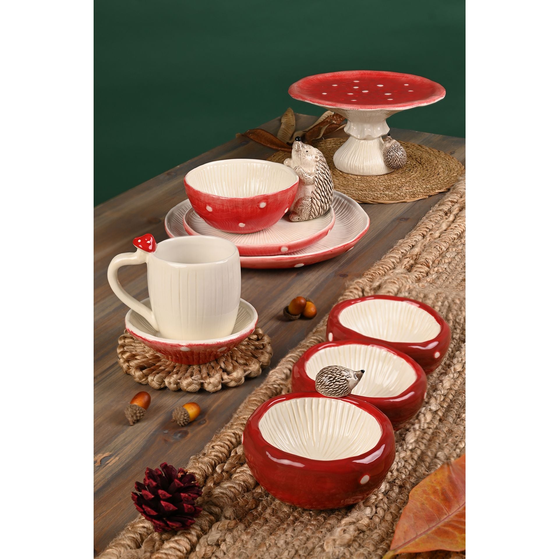 Country Living Toadstool & Hedgehog Serving Bowl