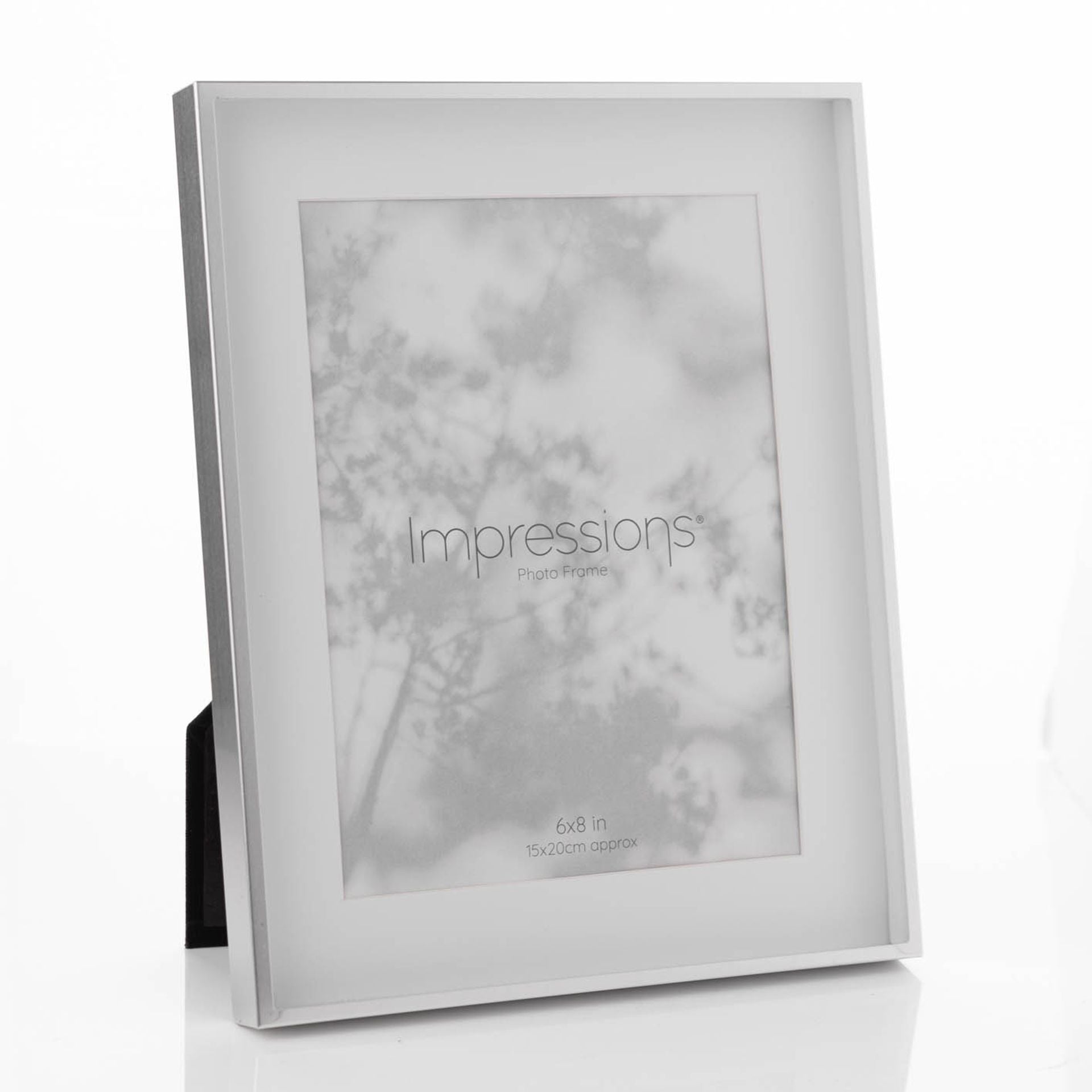 Impressions Silver Shadow Frame 6" x 8"