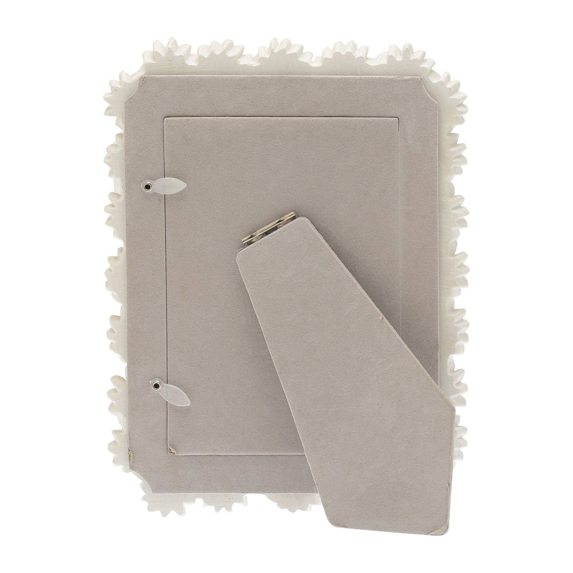 Impressions White Resin Daisy Photo Frame 4" x 6"