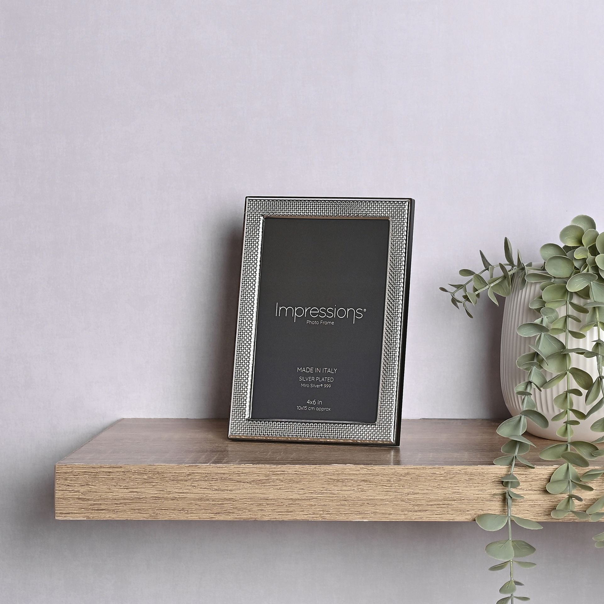 Impressions 999 Silver Narrow Textured Photo Frame 4" x 6" Wood Back Made In Italy