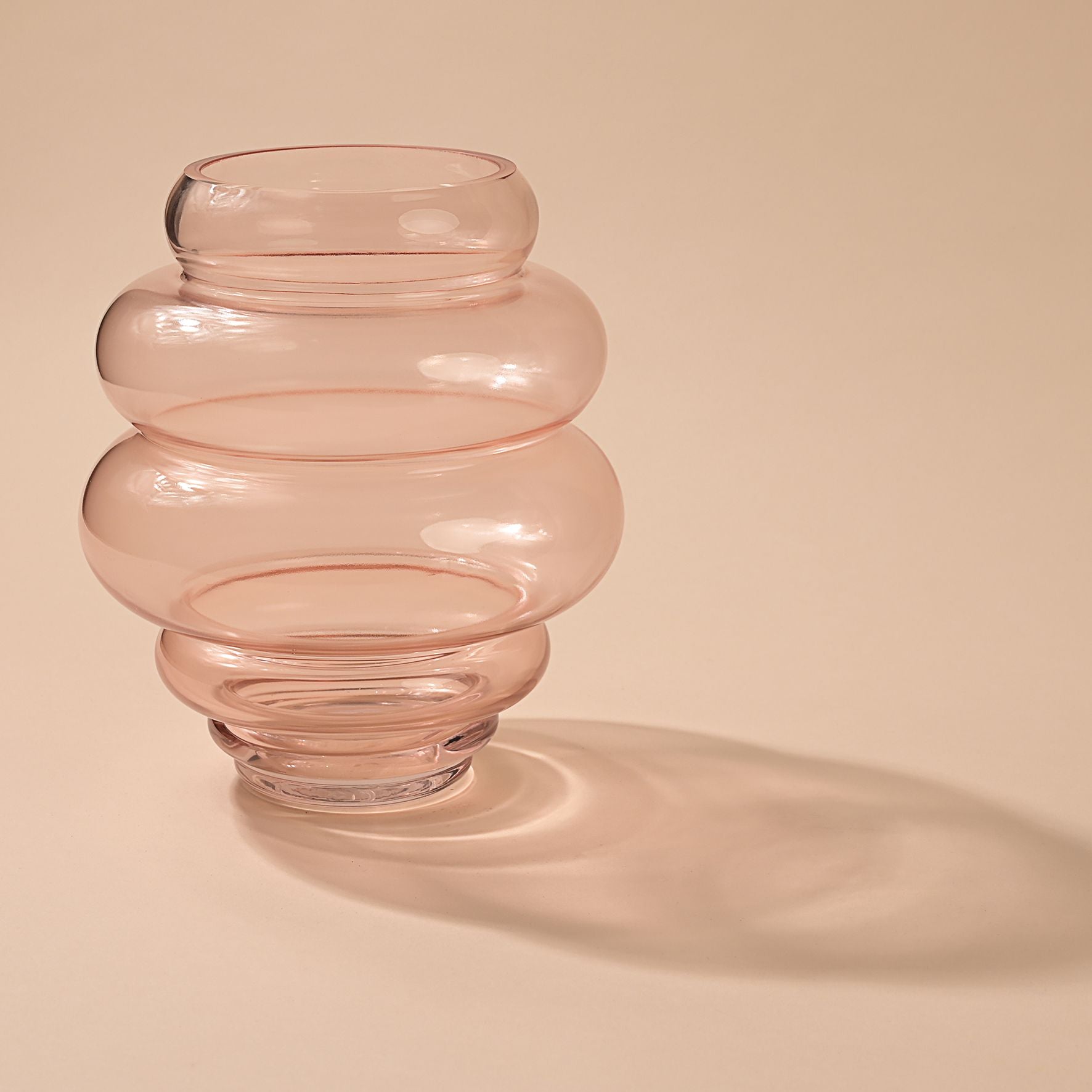 Hestia Handmade Coloured Glass Round Tapered Vase - Pink