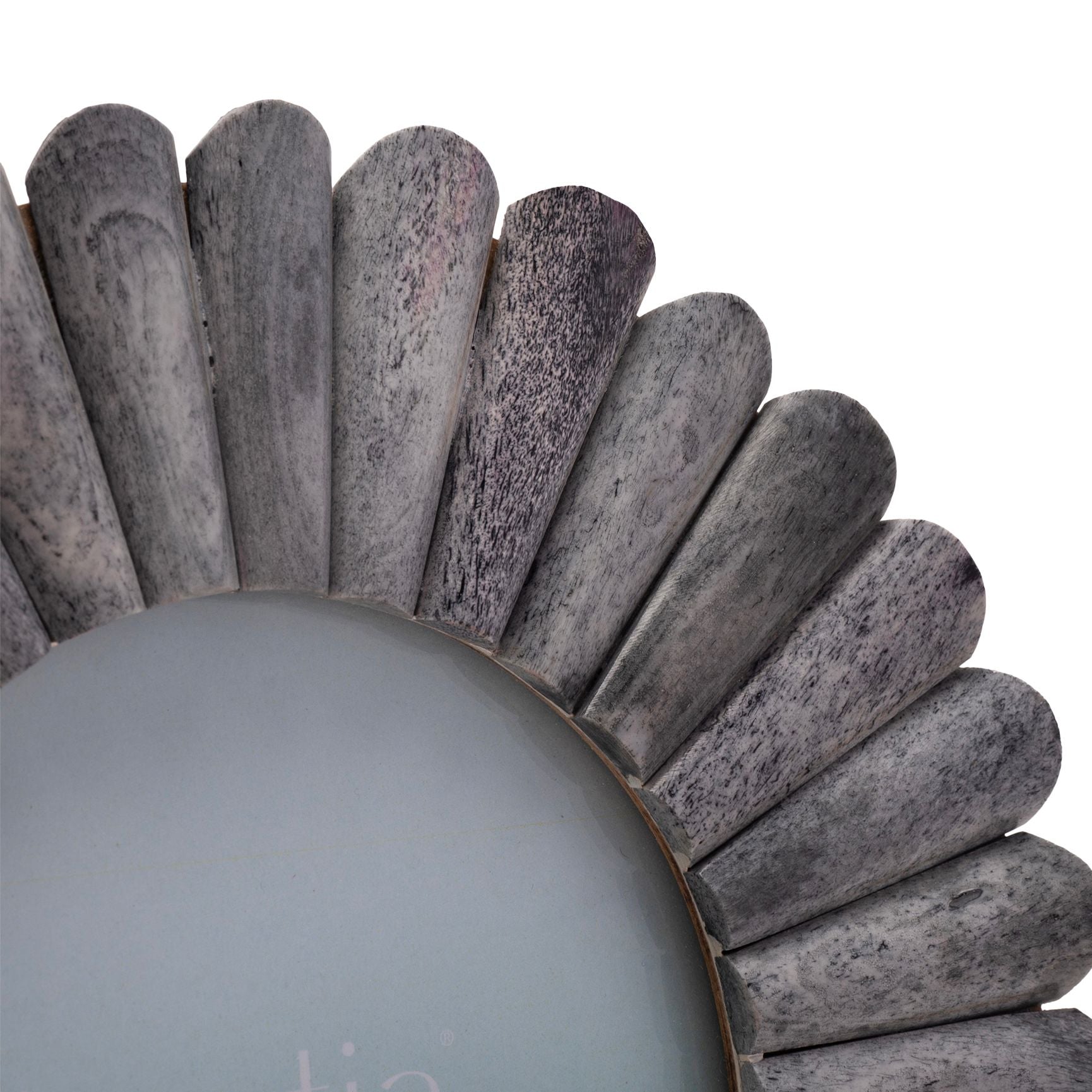 Hestia Round Grey Petal Bone Photo Frame 5" Diameter