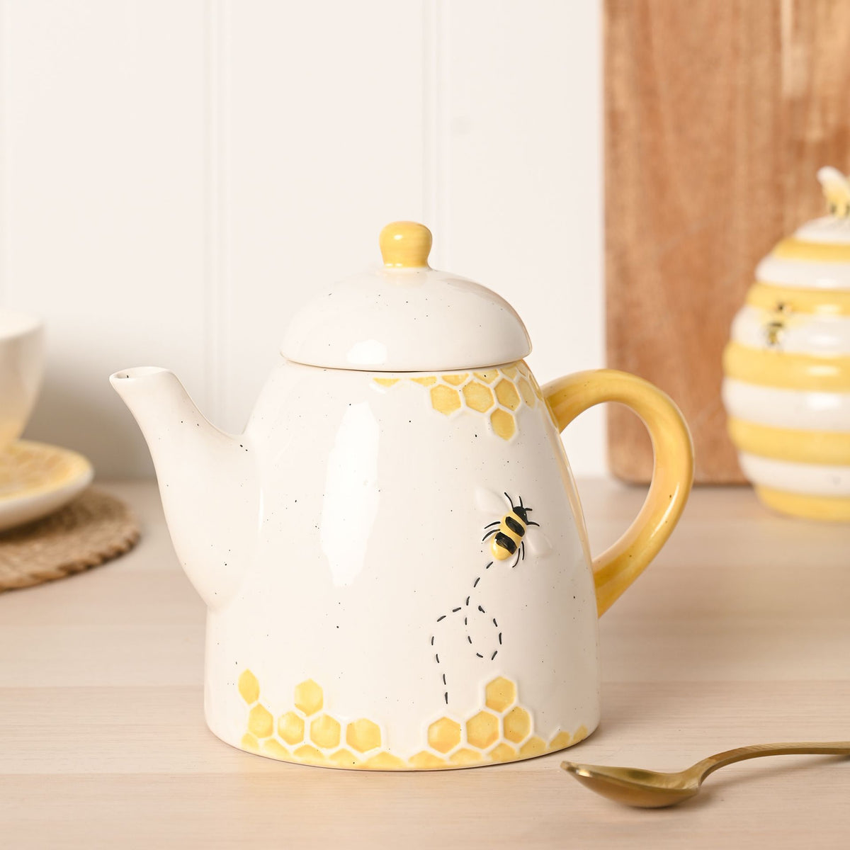 Hestia Bee Hive Teapot