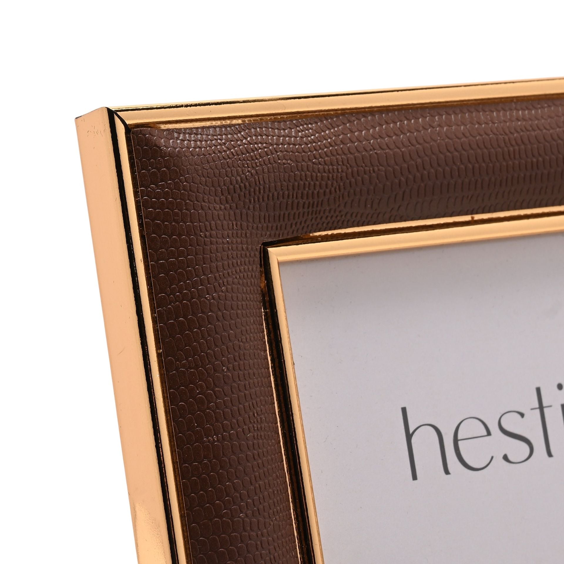 Hestia Gold Coloured Photo Frame 5" x 7"