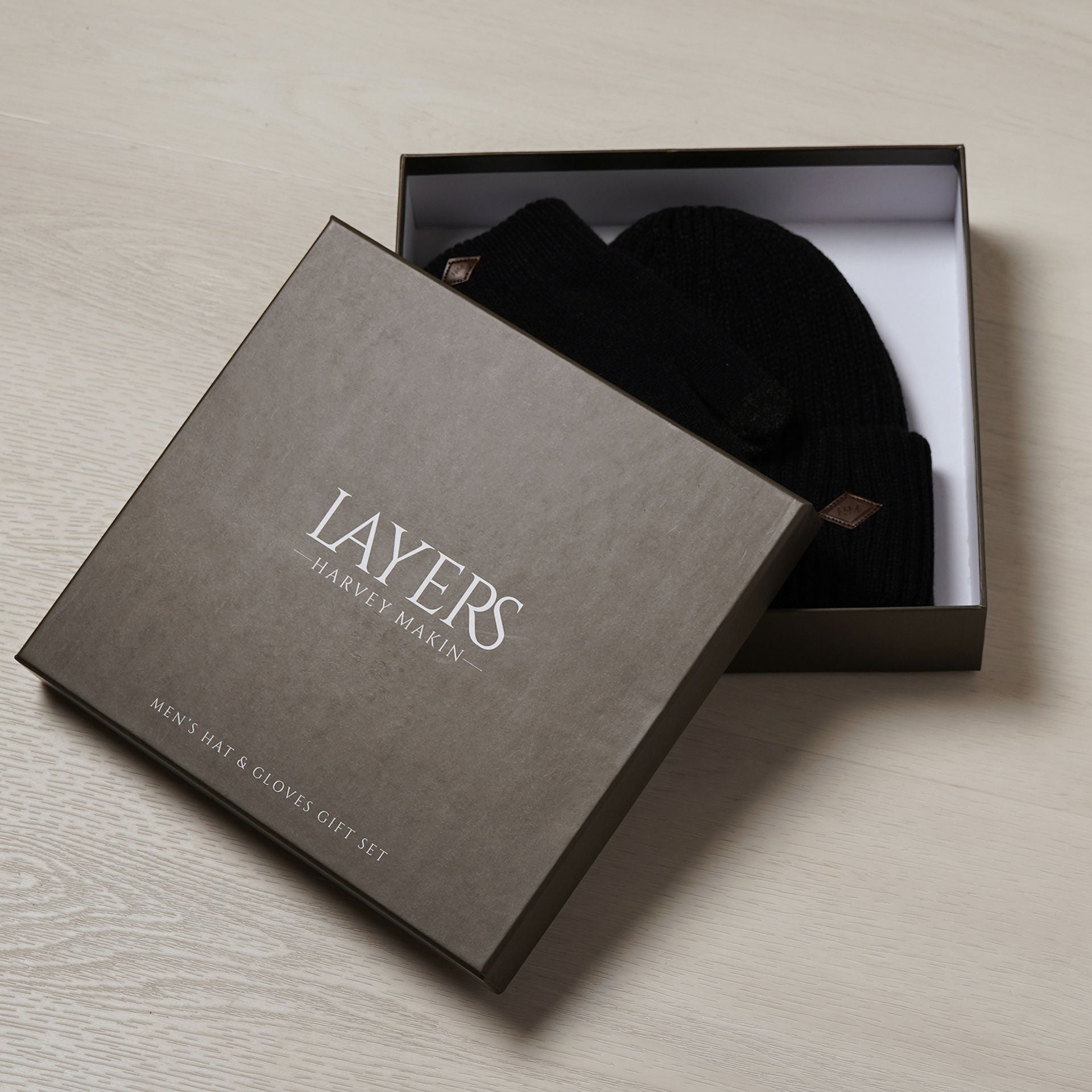 Harvey Makin Layers Hat and Gloves Gift Set - Black