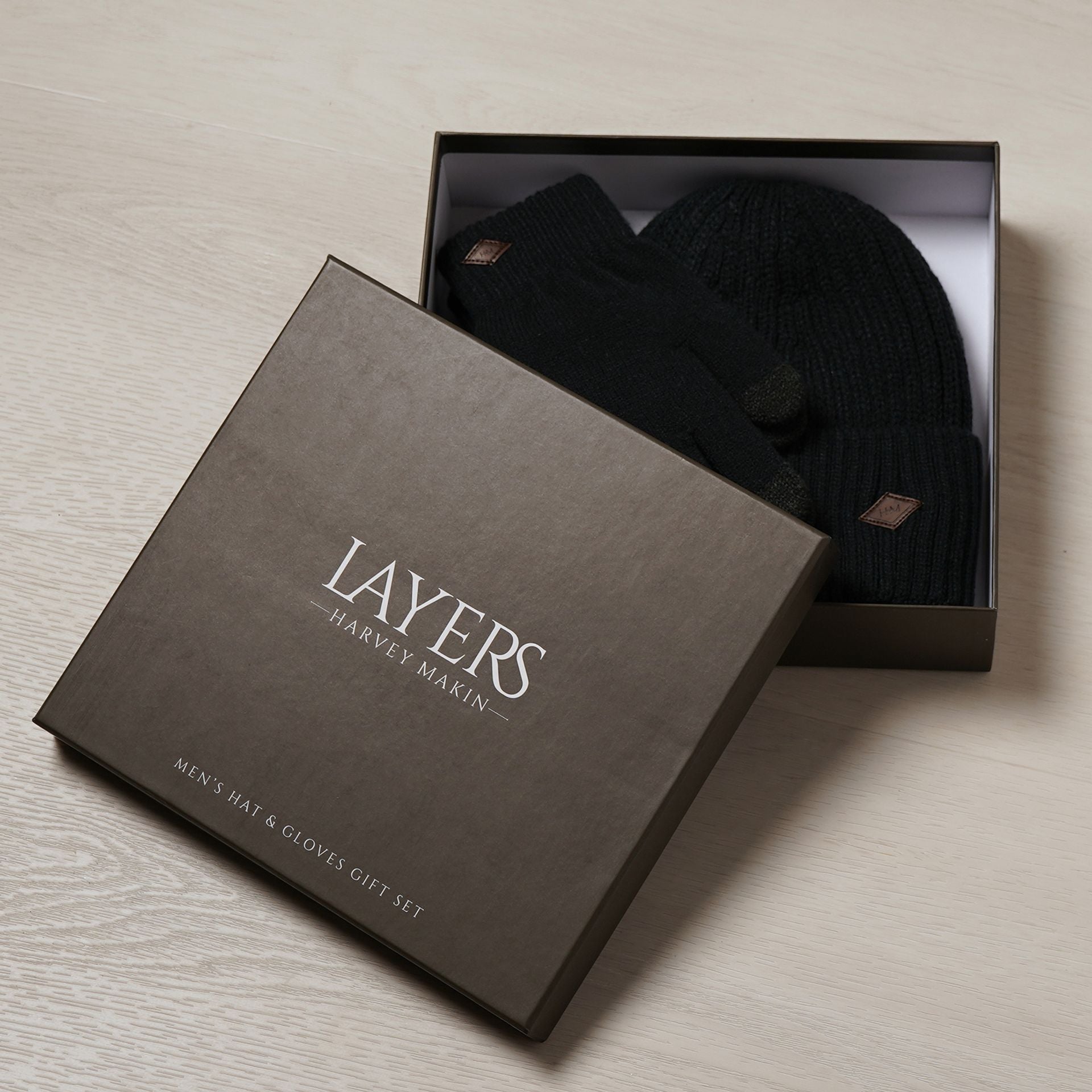 Harvey Makin Layers Hat and Gloves Gift Set - Green