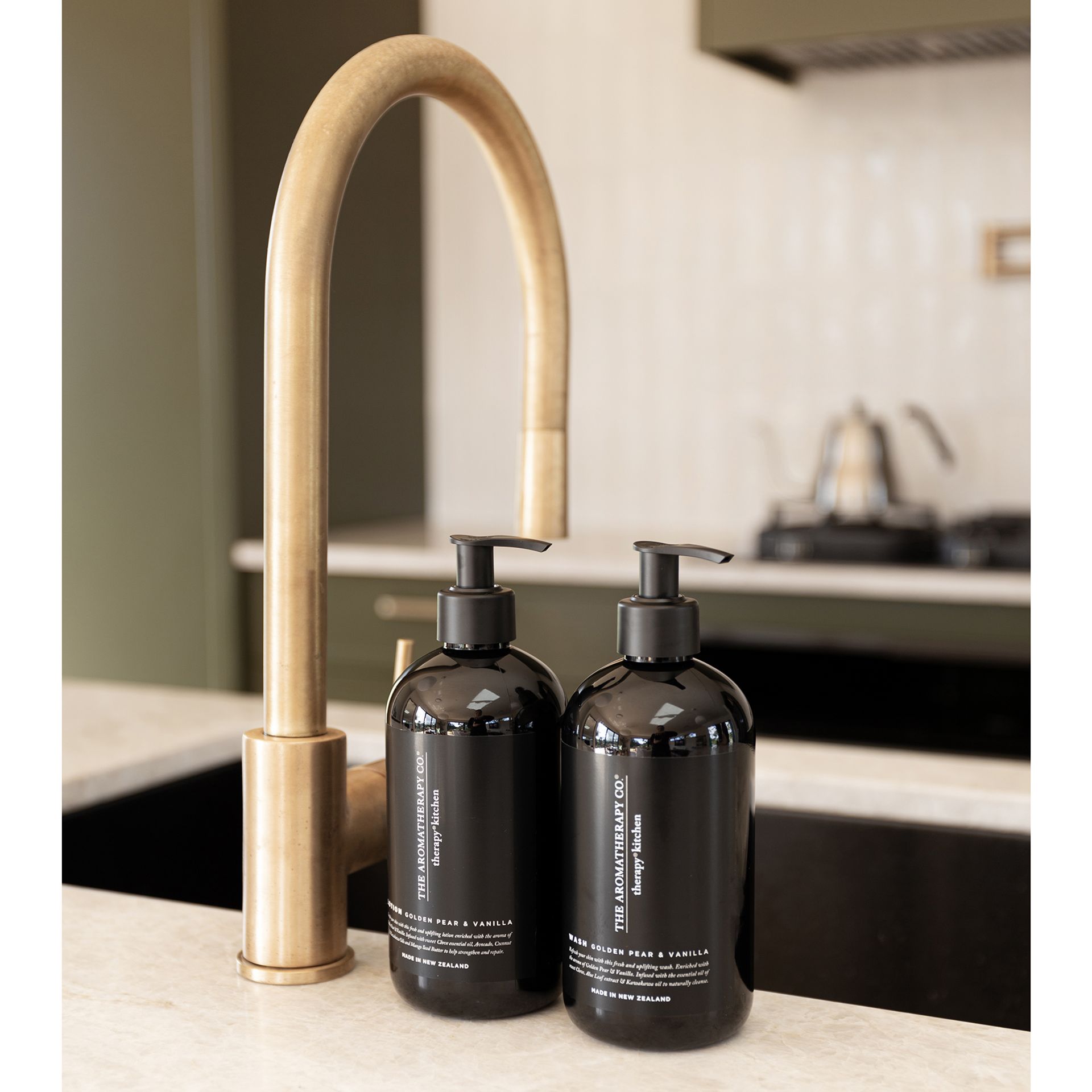 Therapy Kitchen Hand Wash 500ml Relax Golden Pear & Vanilla