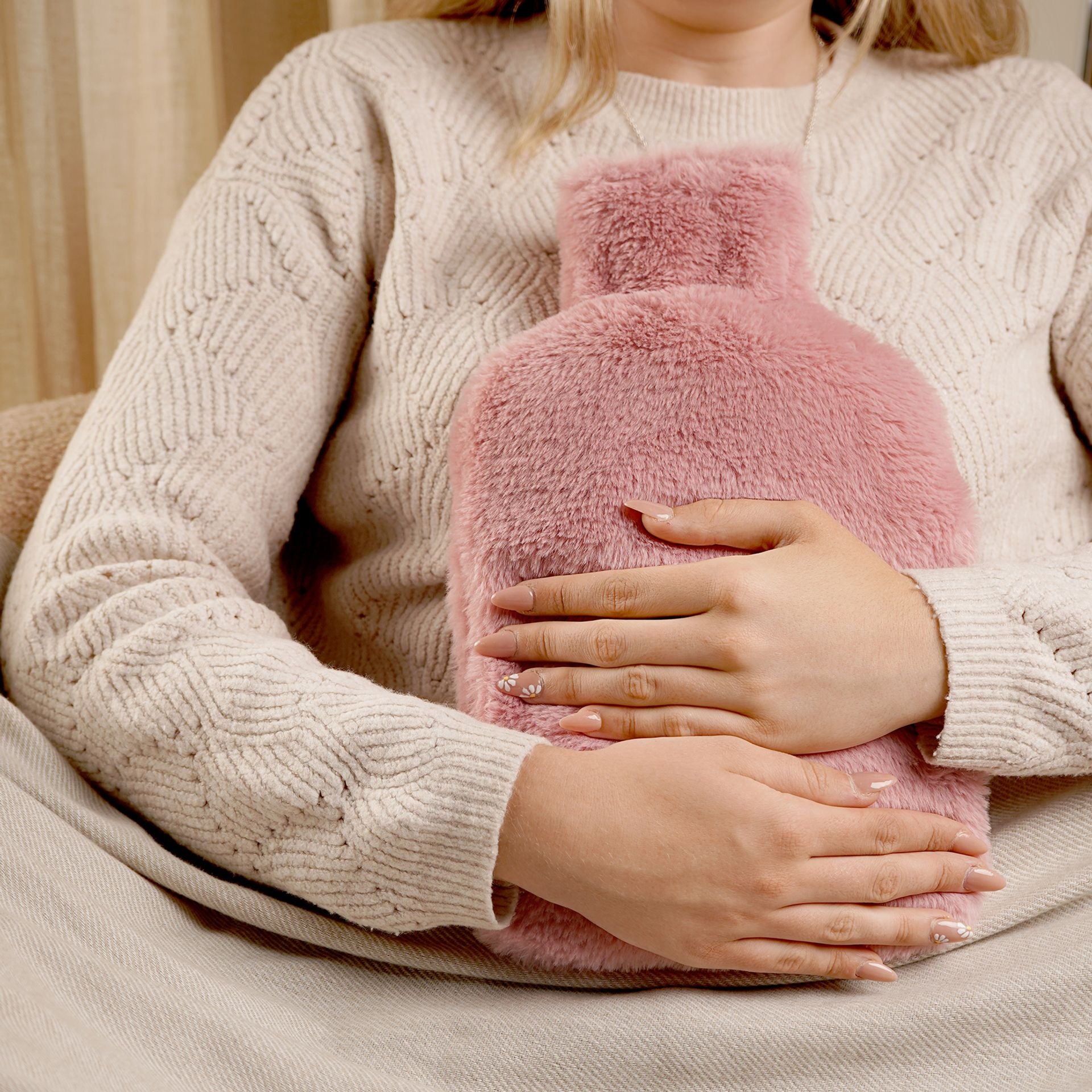 Sophia Layers Soft Faux Fur 1.7L Muff Hot Water Bottle - Pink