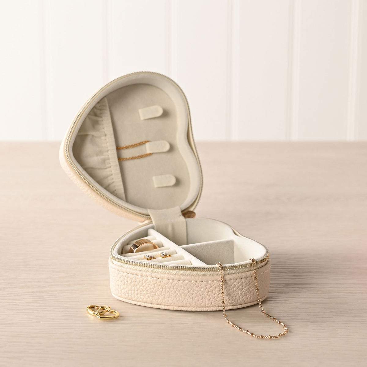 Sophia Heart Shaped Jewellery Box - Cream