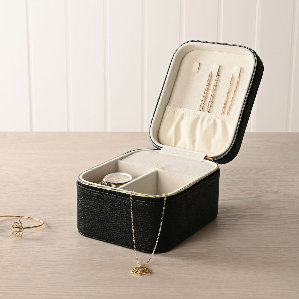 Sophia Jewellery/Watch Box - Black
