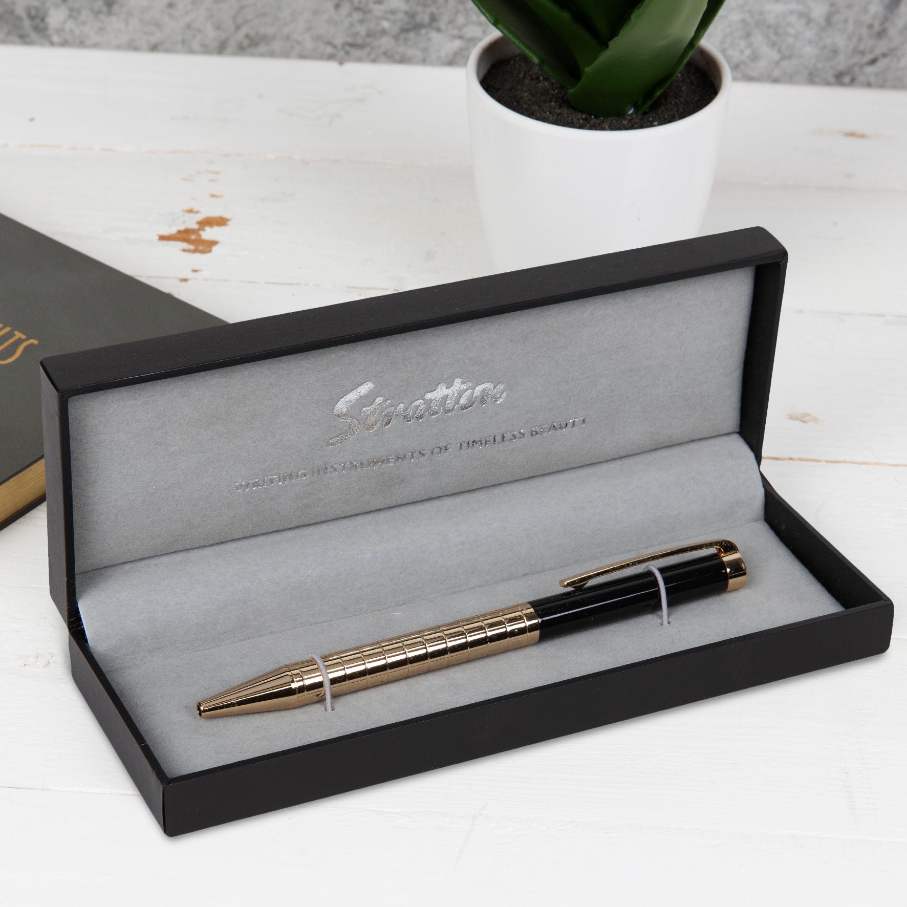 Stratton Ballpoint Pen - Black & Gold