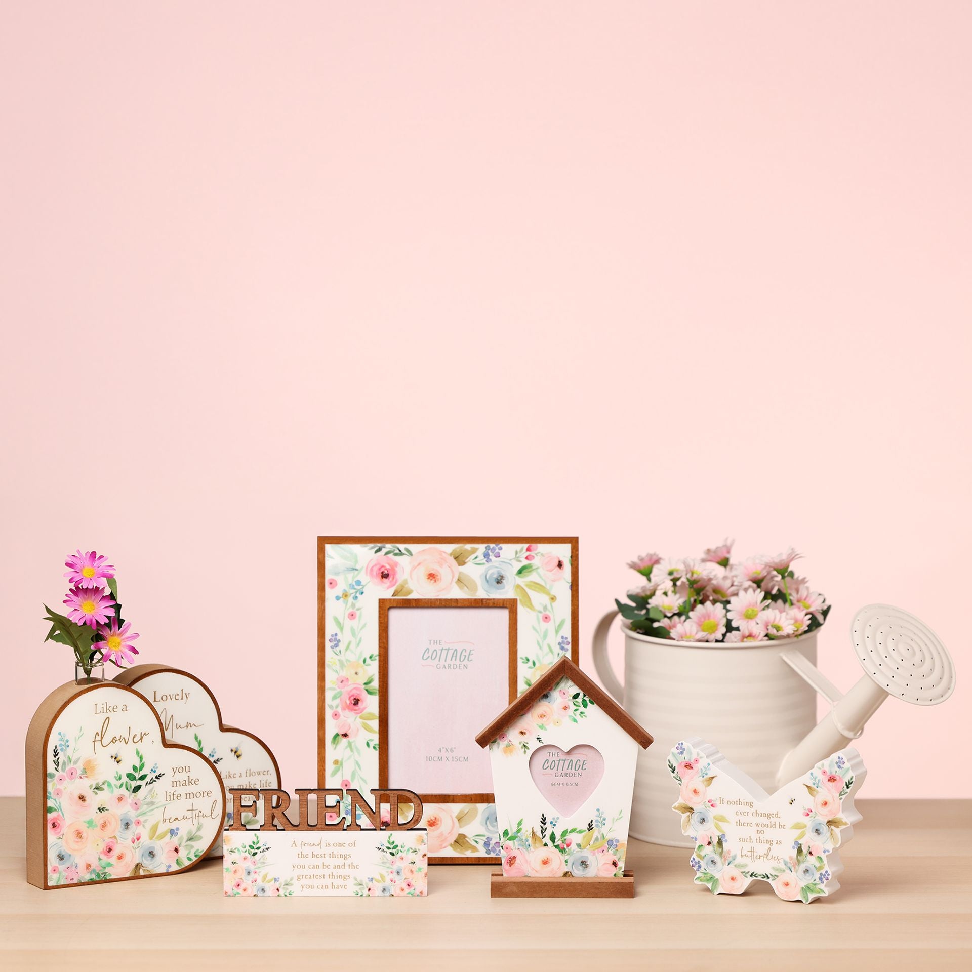 The Cottage Garden Mantel Heart Plaque - Mum