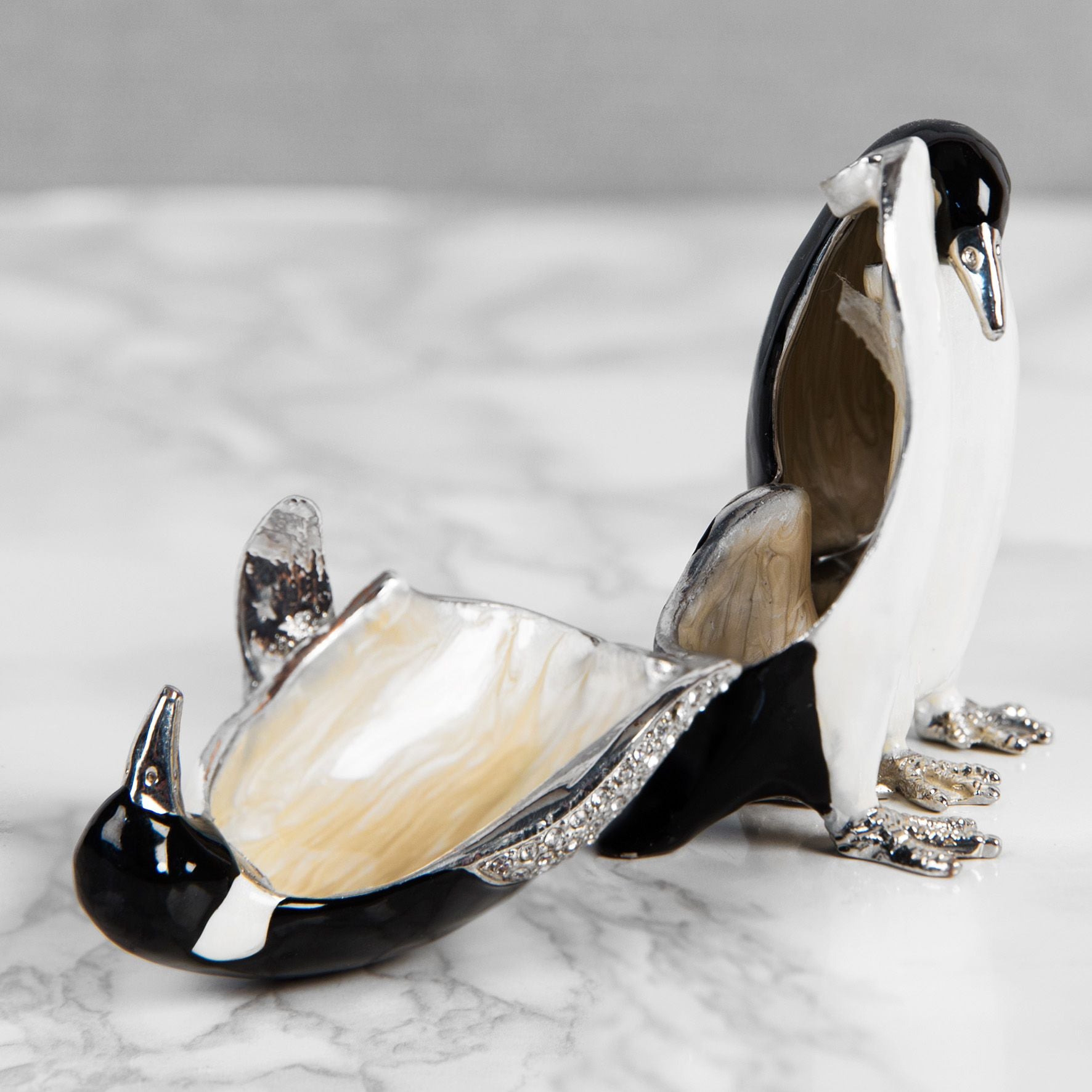 Treasured Trinkets - Pair of Penguins