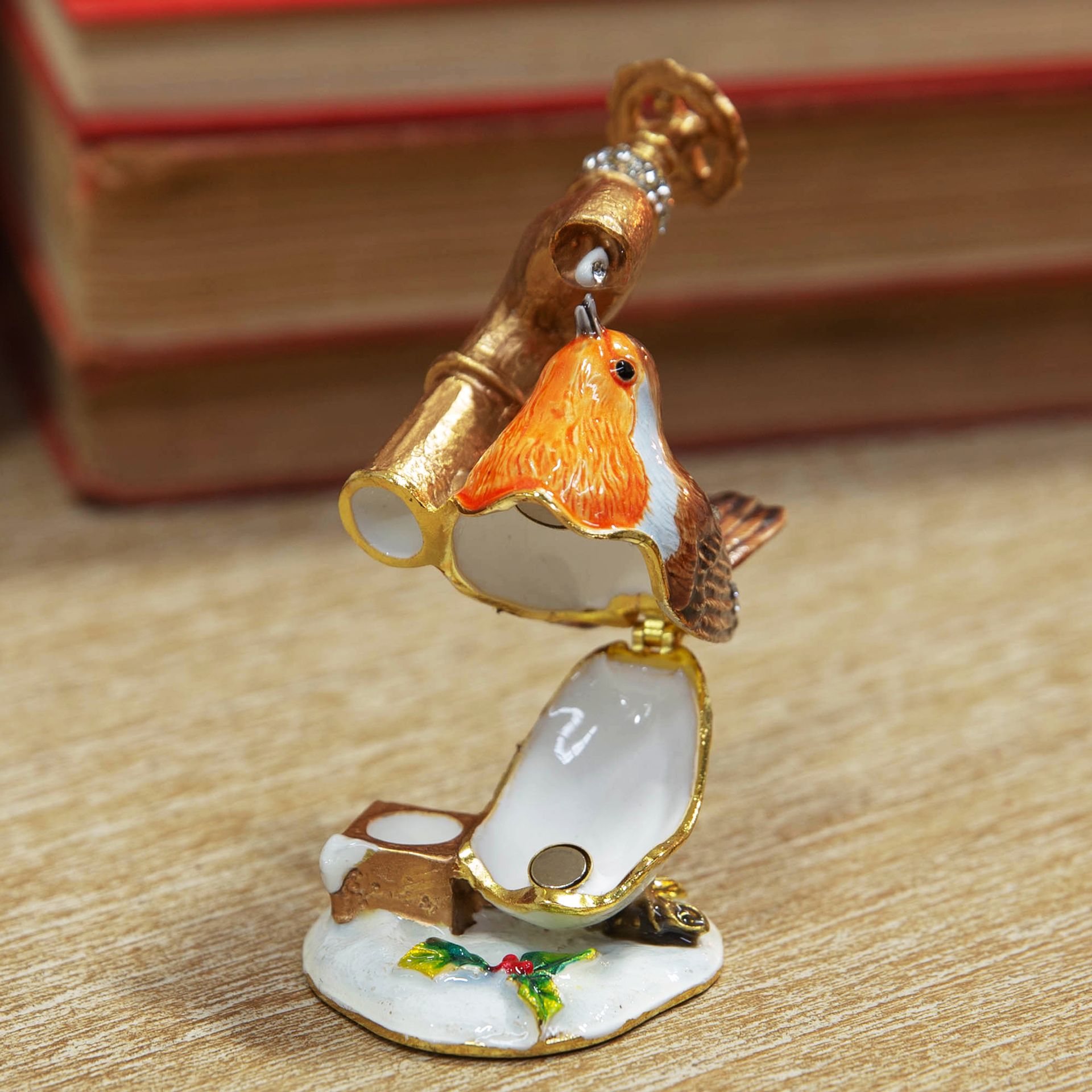 Treasured Trinkets - Robin Drinking From Tap