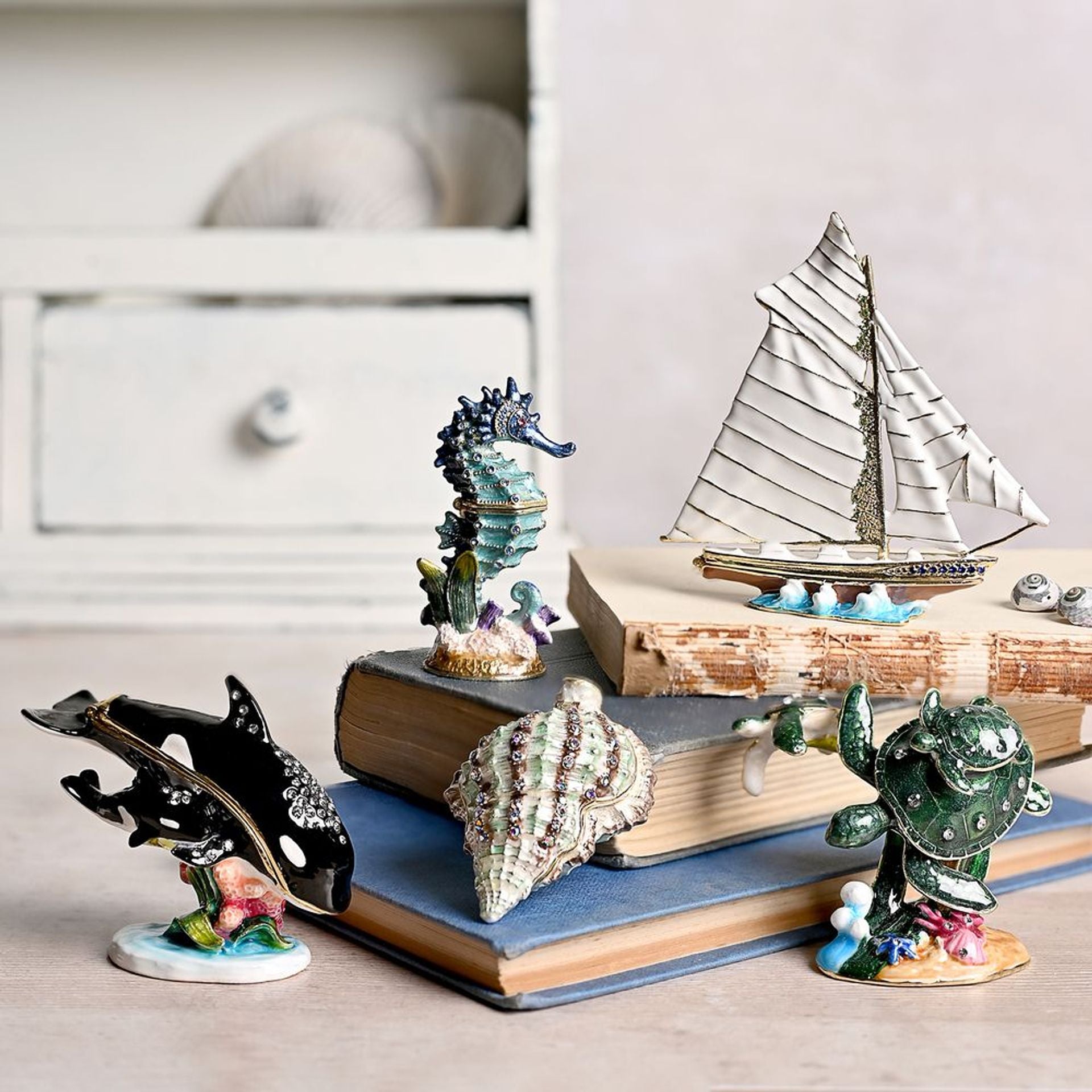 Treasured Trinkets - Sea Horse Blue *(72/36)*