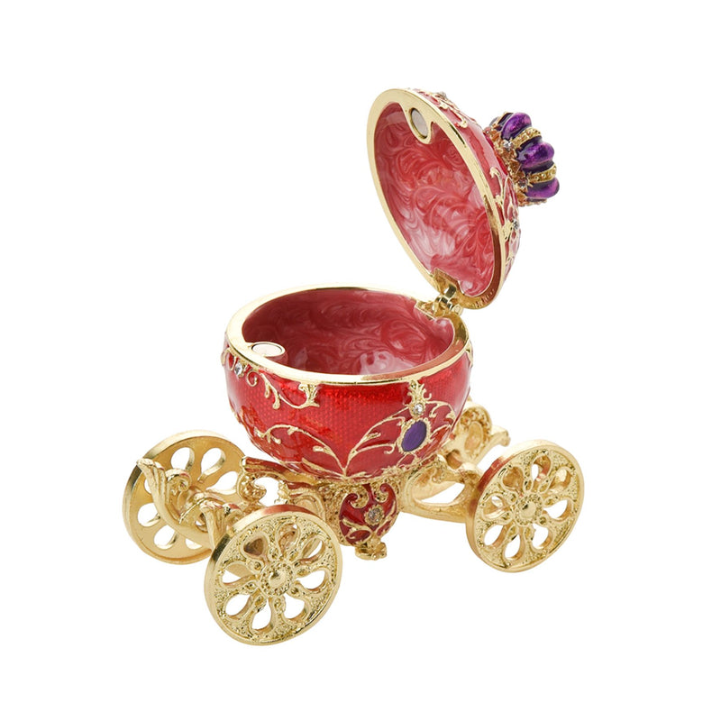 Treasured Trinkets - Regal Carriage