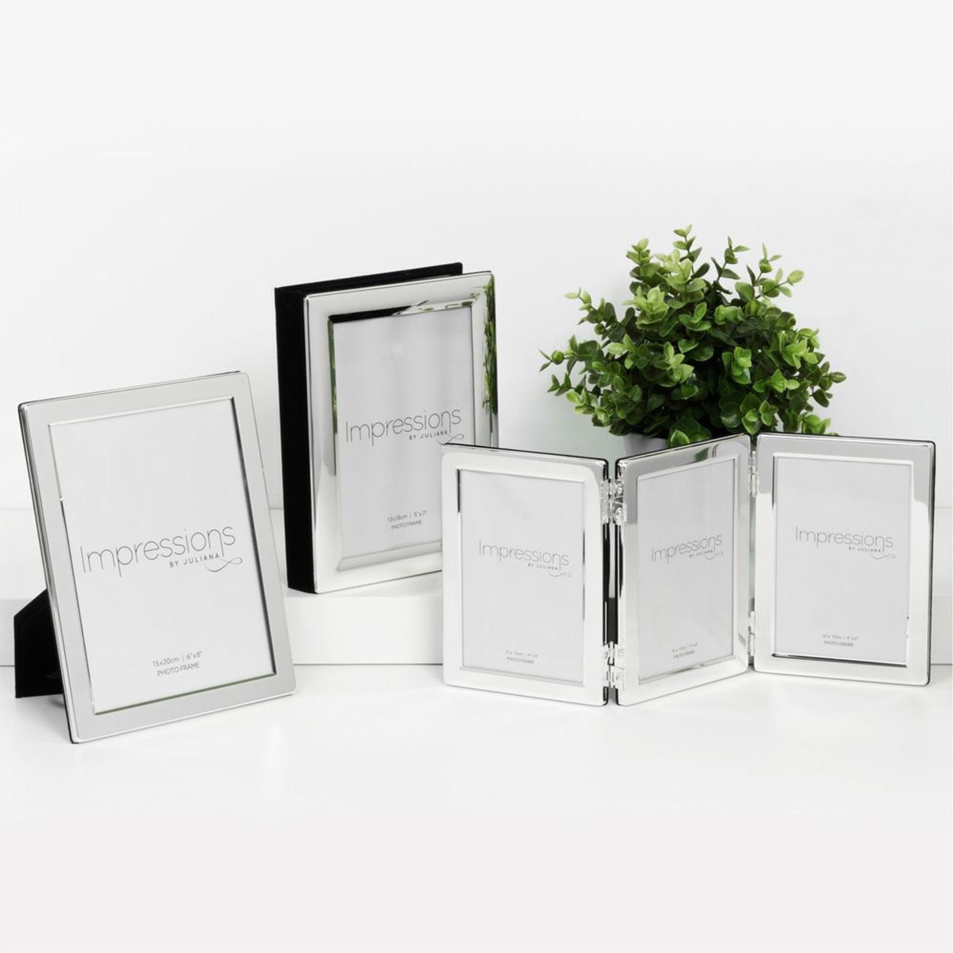 Silverplated Photo Frame Curved Edge - 6" x 8"