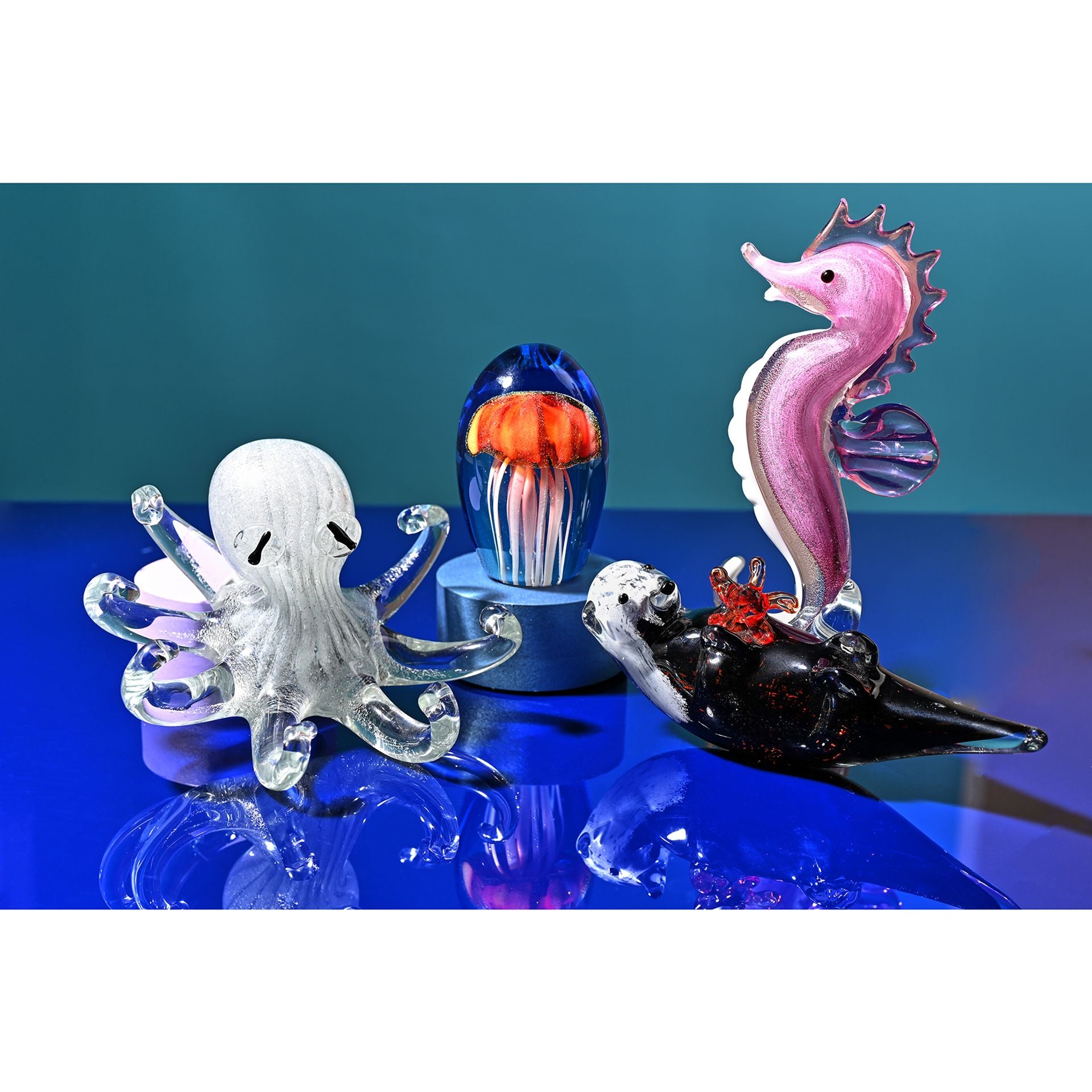 Objets d'art Glass Figurine - Silver Octopus