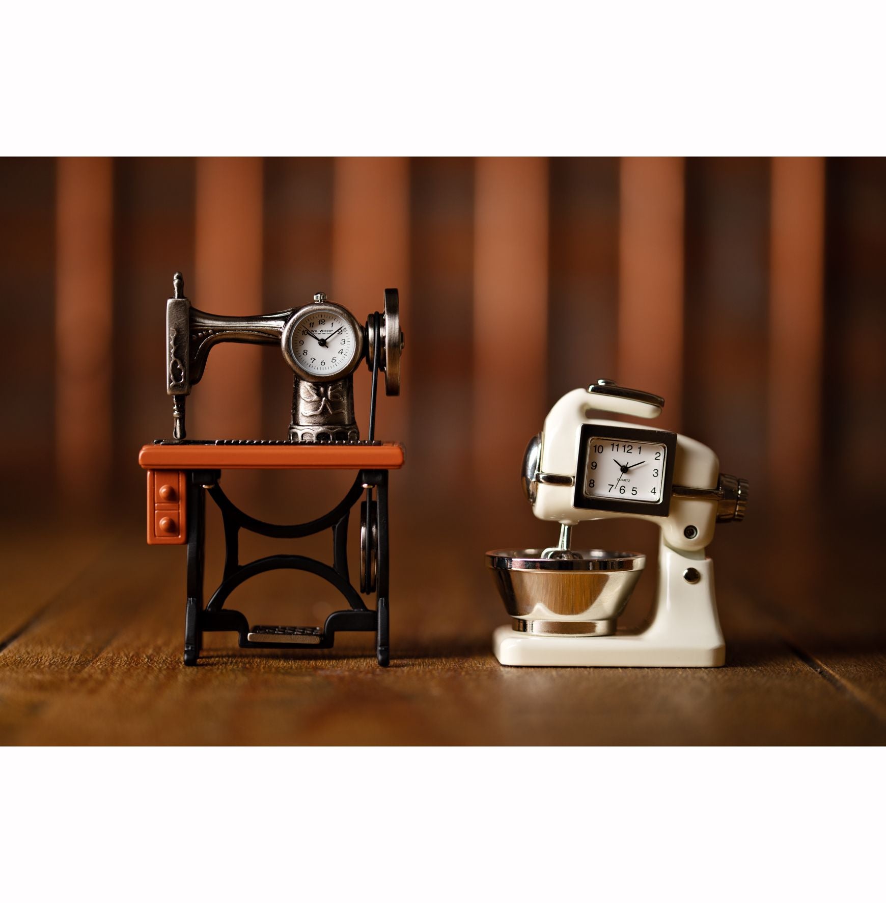 Wm.Widdop Miniature Clock - Food Mixer