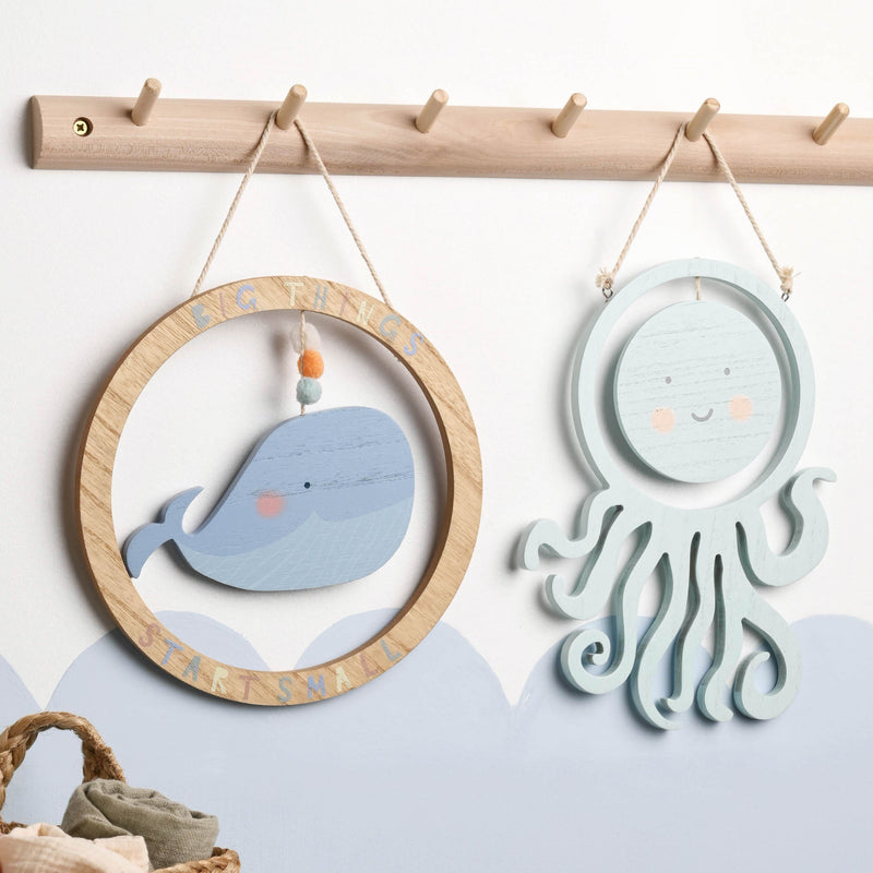 Petit Cheri Whale Plaque 24cm