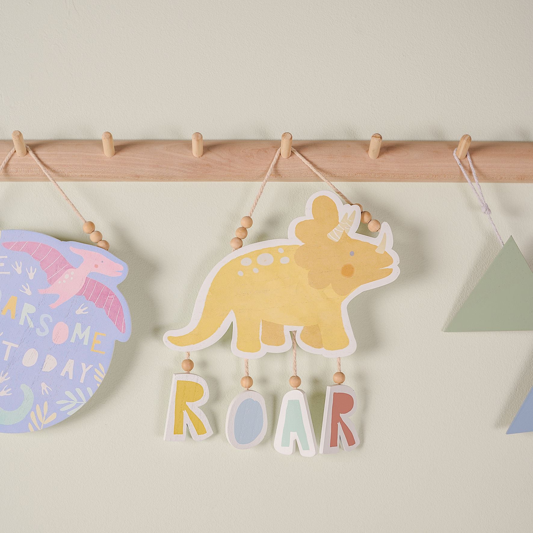 Petit Cheri Dinosaur Plaque - Triceratops "Roar"