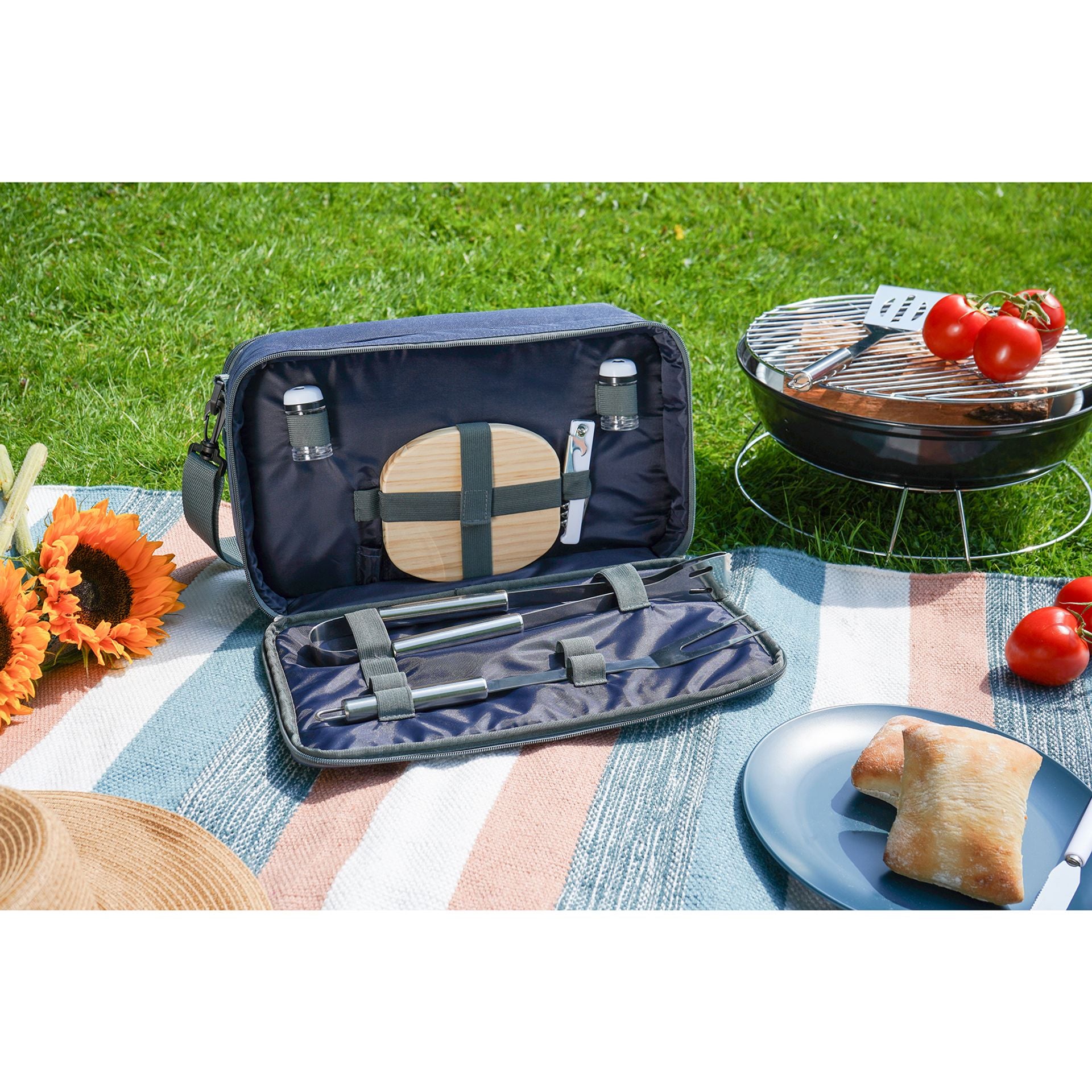 Country Living BBQ Set and Bag
