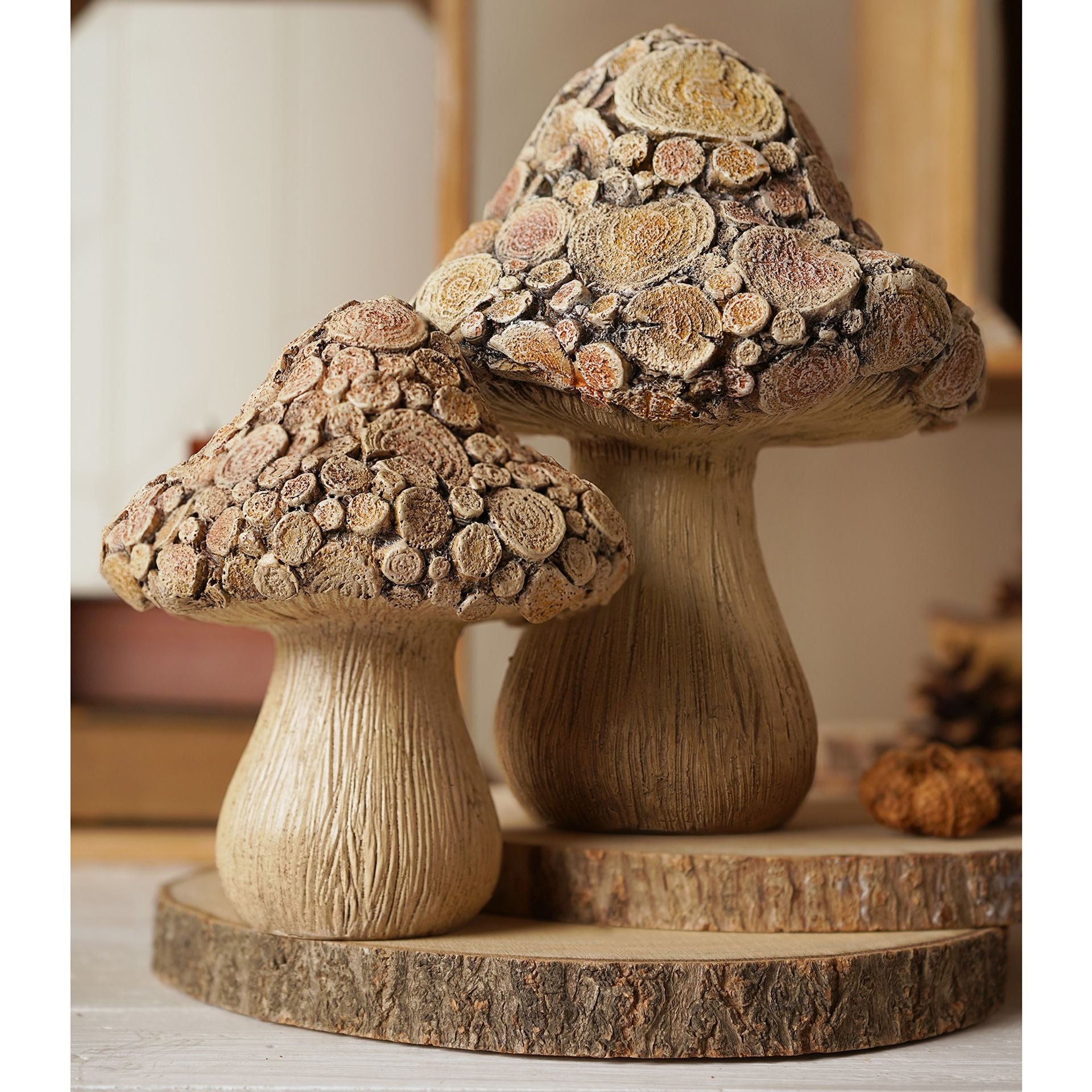 Country Living Wood Effect Mushroom - 16.5cm