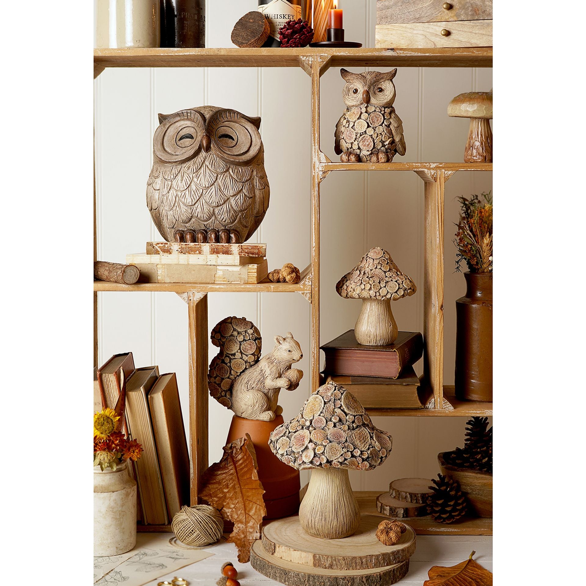 Country Living Wood Effect Mushroom - 16.5cm