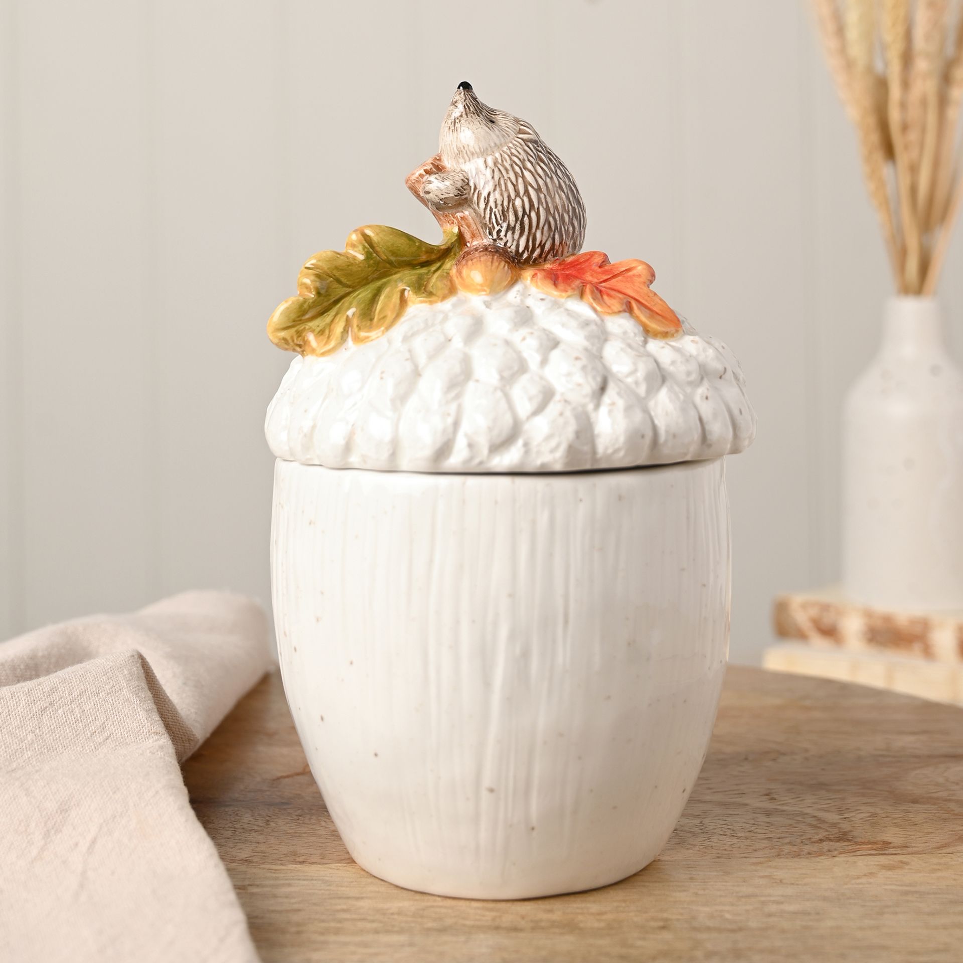 Country Living Storage Jar - Hedgehog On An Acorn