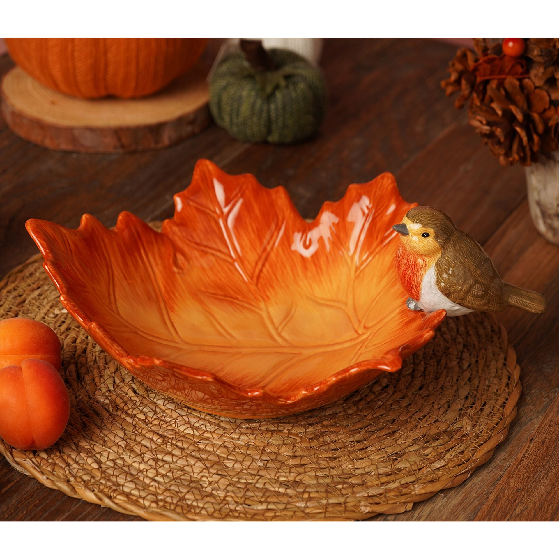 Country Living Robin On A Leaf Serving Bowl