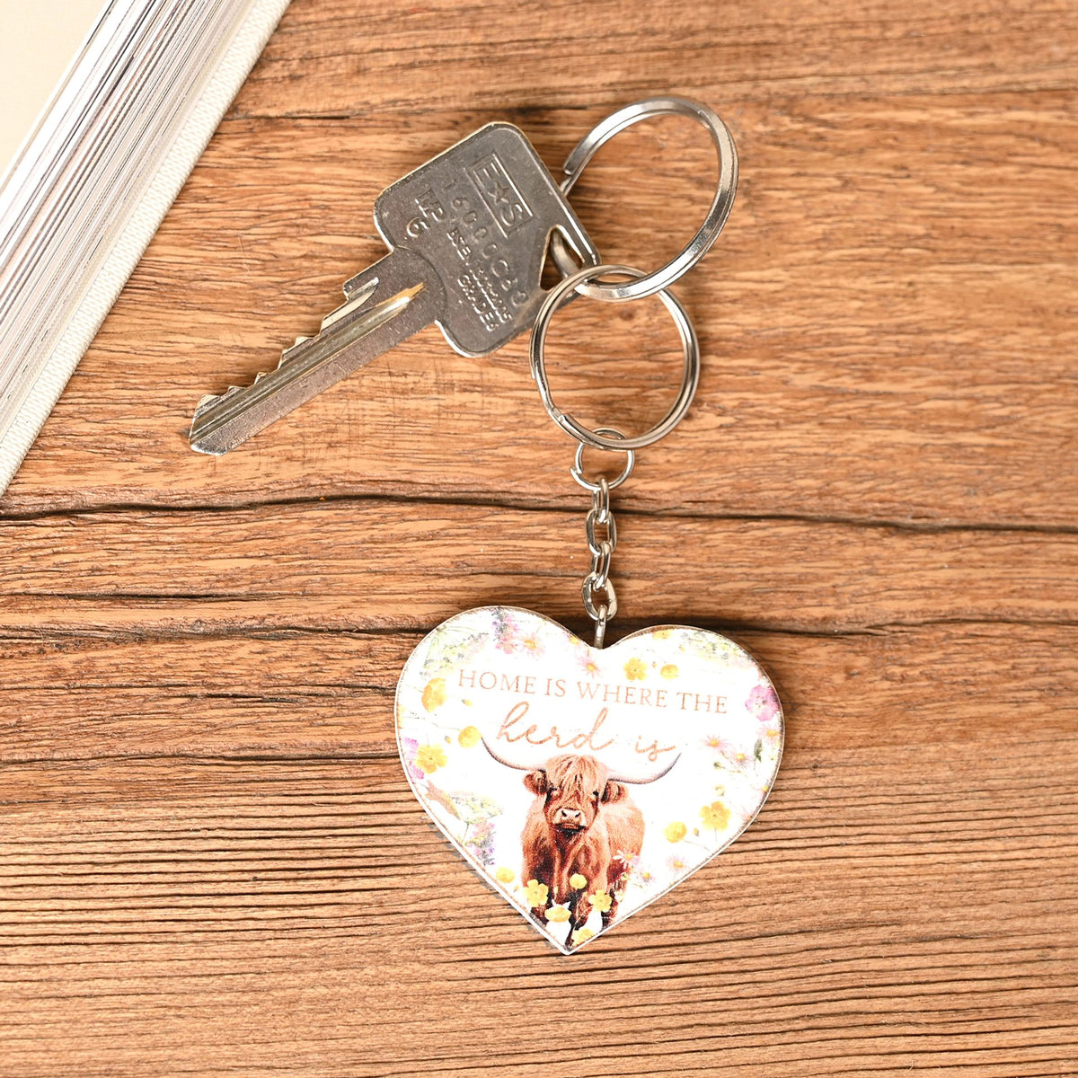 Country Living Highland Cow Set of 36 Keyrings with Display Stand - 6 Designs