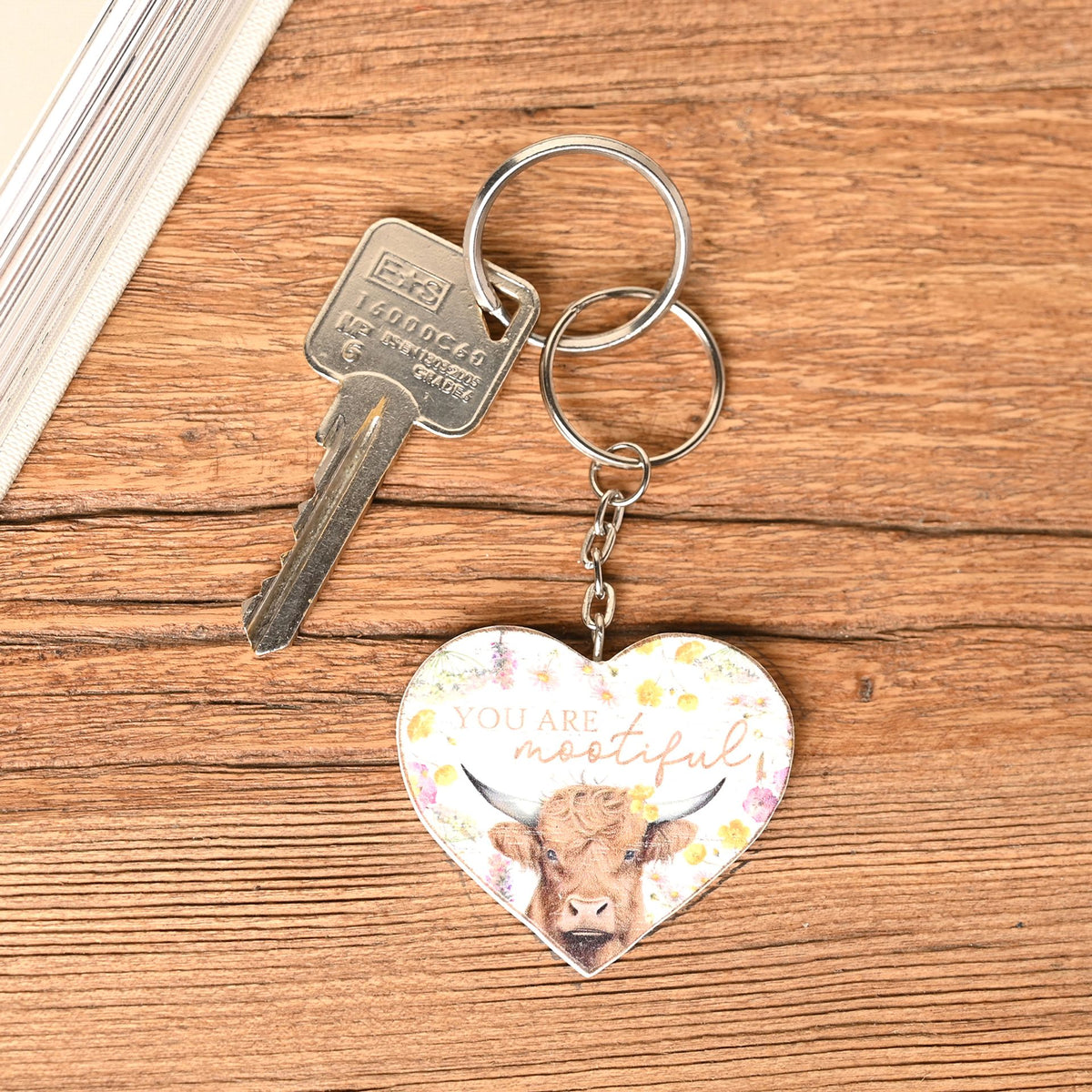 Country Living Highland Cow Set of 36 Keyrings with Display Stand - 6 Designs