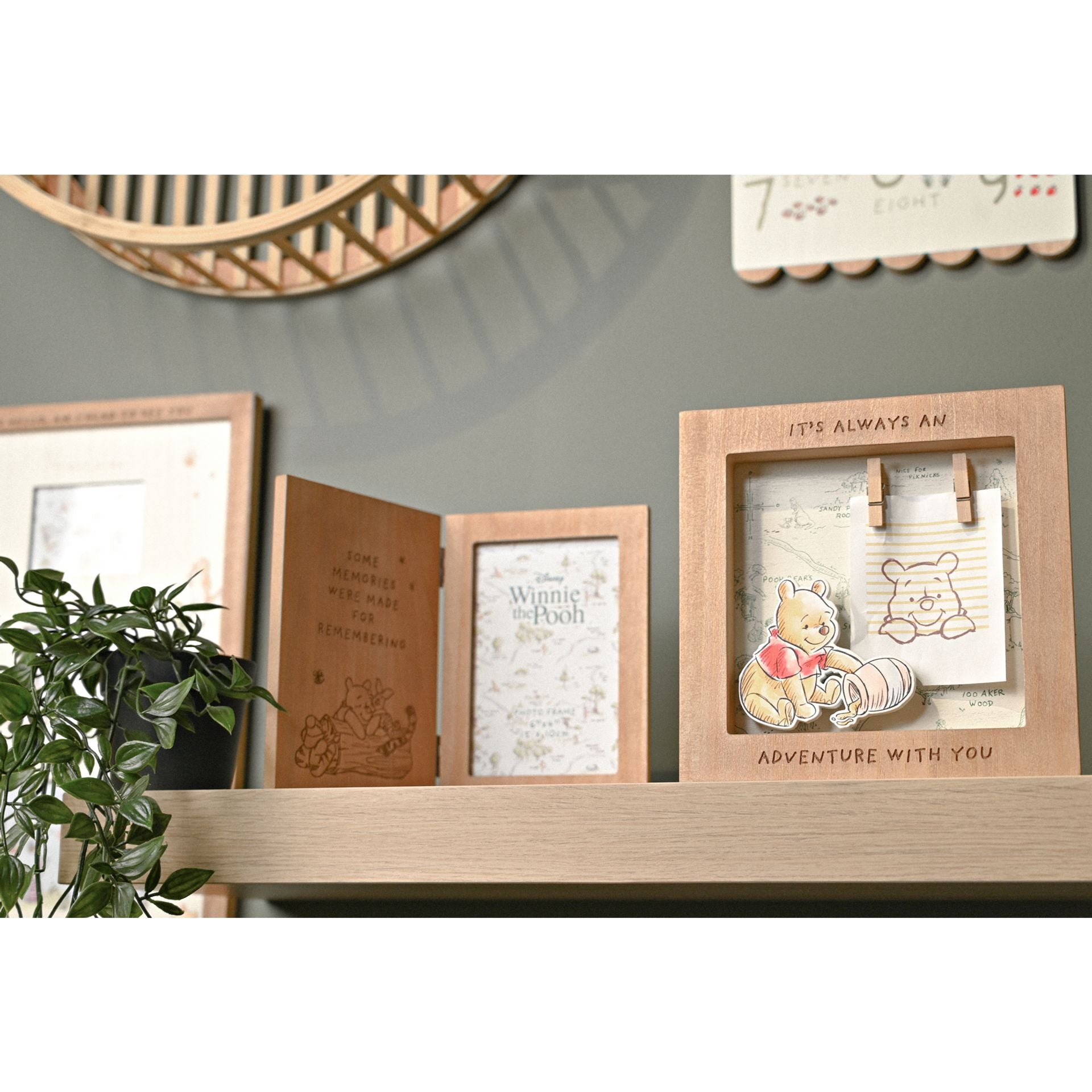Disney Winnie The Pooh Box Photo Frame