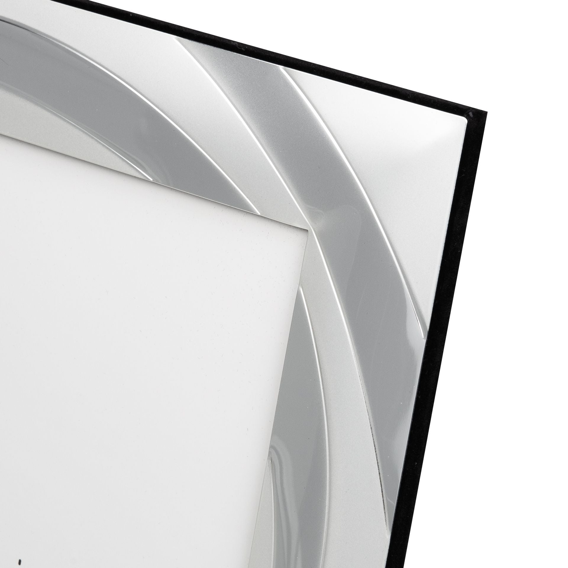 2 Tone Silverplated Photo Frame Swirl Design 4" x 6"