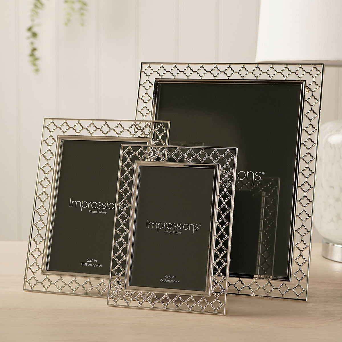 Impressions Lattice Cut Metal Plated Silver Photo Frame 4" x 6"