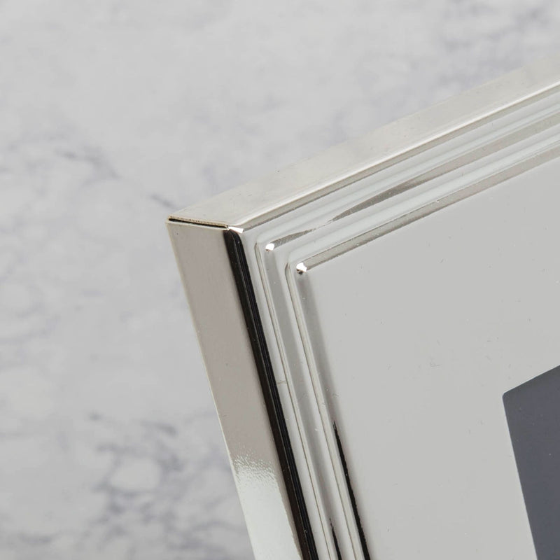 Elegance Silverplated Rib Edge Frame 8" x 10" Gift Boxed