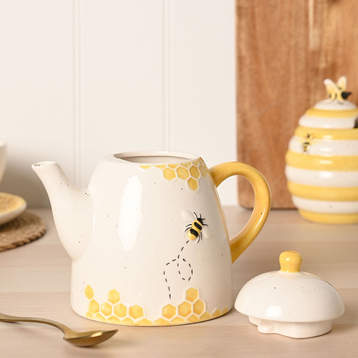 Hestia Bee Hive Teapot