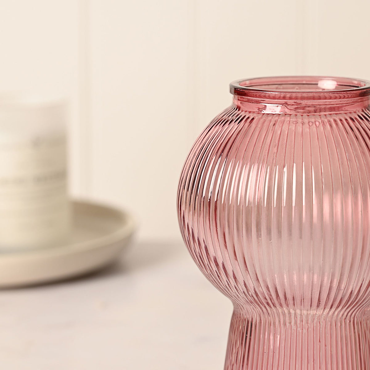 Hestia Pink Glass Balloon Shaped Vase 18cm