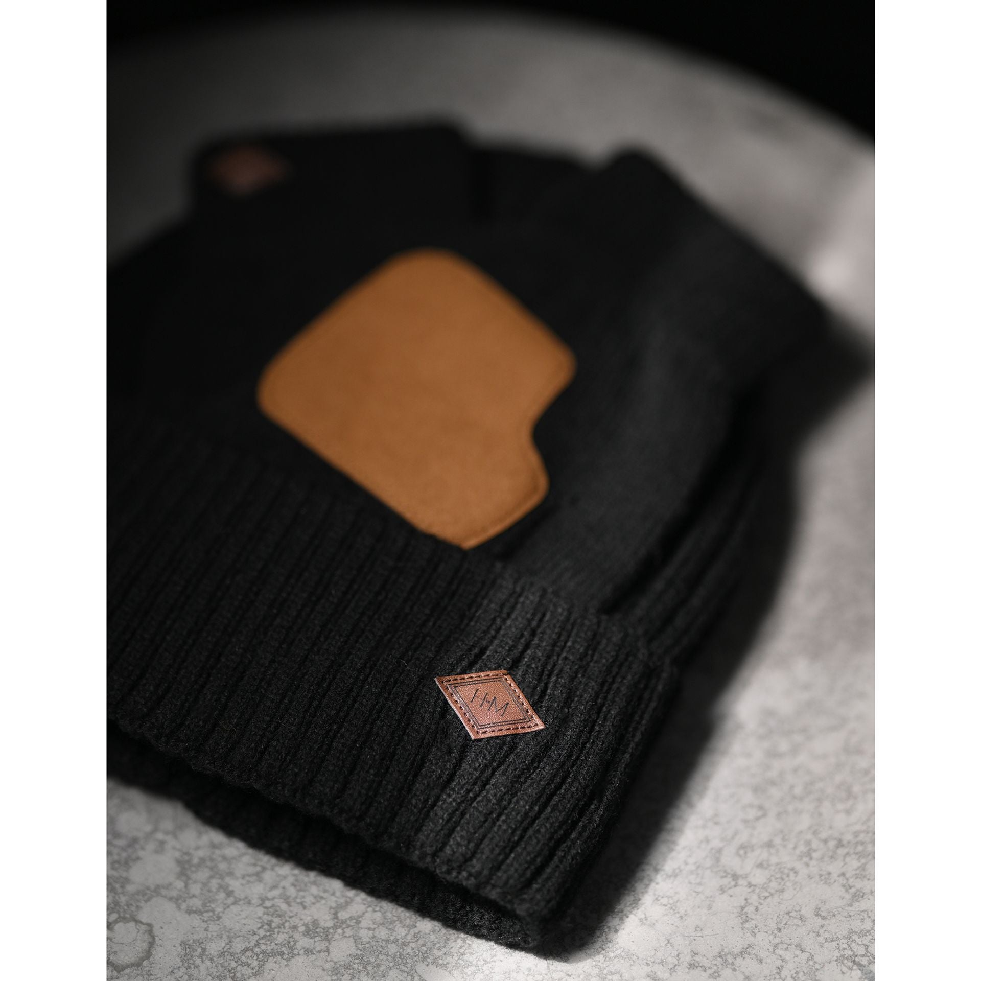Harvey Makin Layers Hat and Gloves Gift Set - Black
