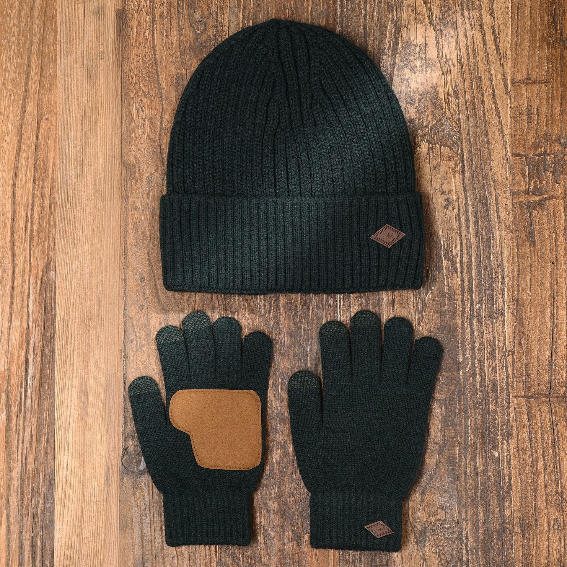 Harvey Makin Layers Hat and Gloves Gift Set - Green