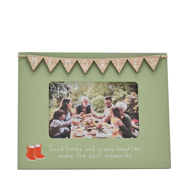 Love Life 6" x 4" Frame with Bunting - Memories