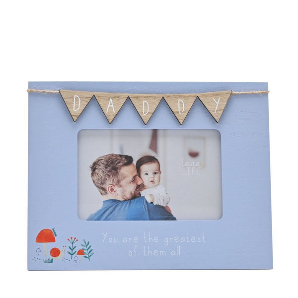 Love Life 6" x 4" Frame with Bunting - Daddy