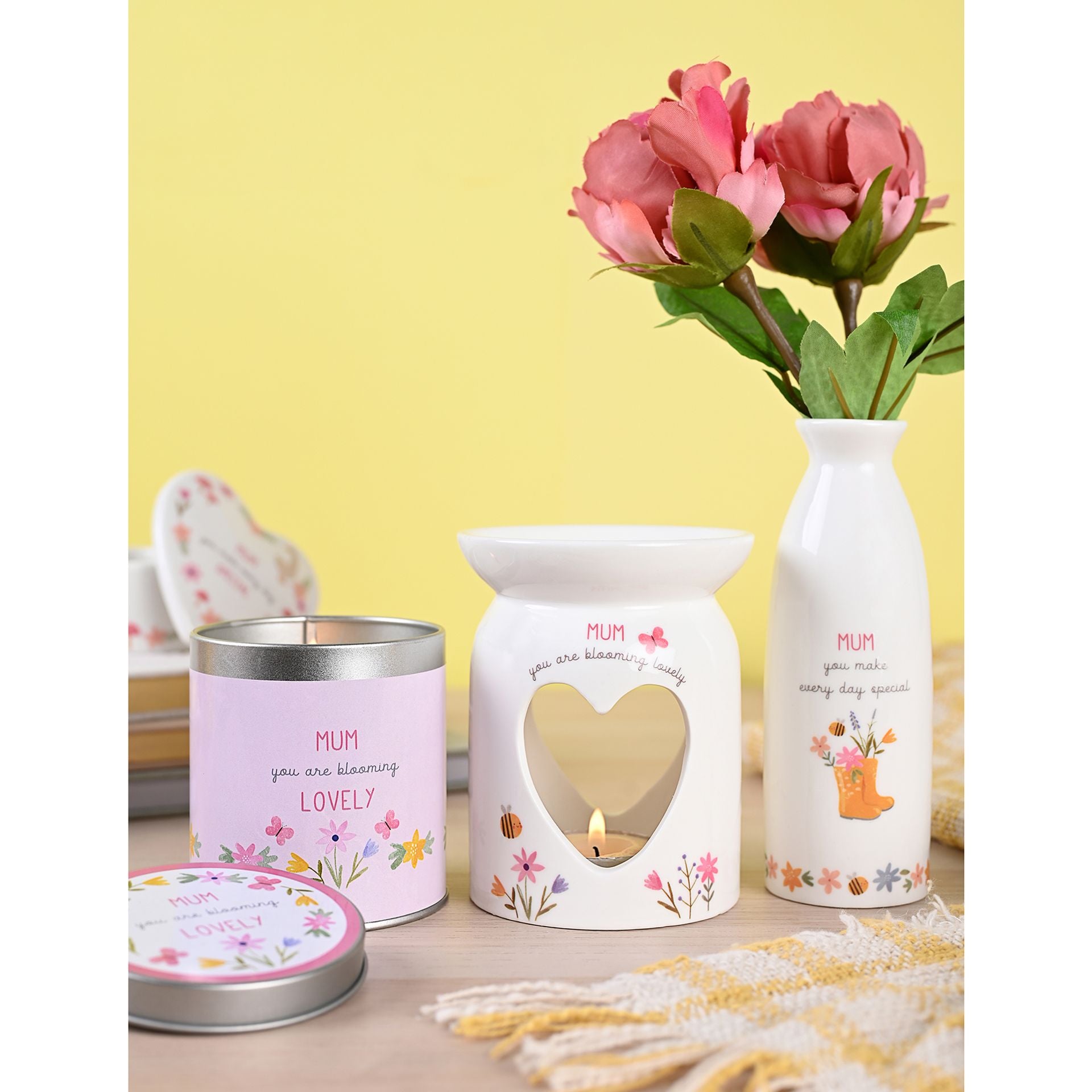 Love Life Tin Candle 8cm x 7.5cm - Mum