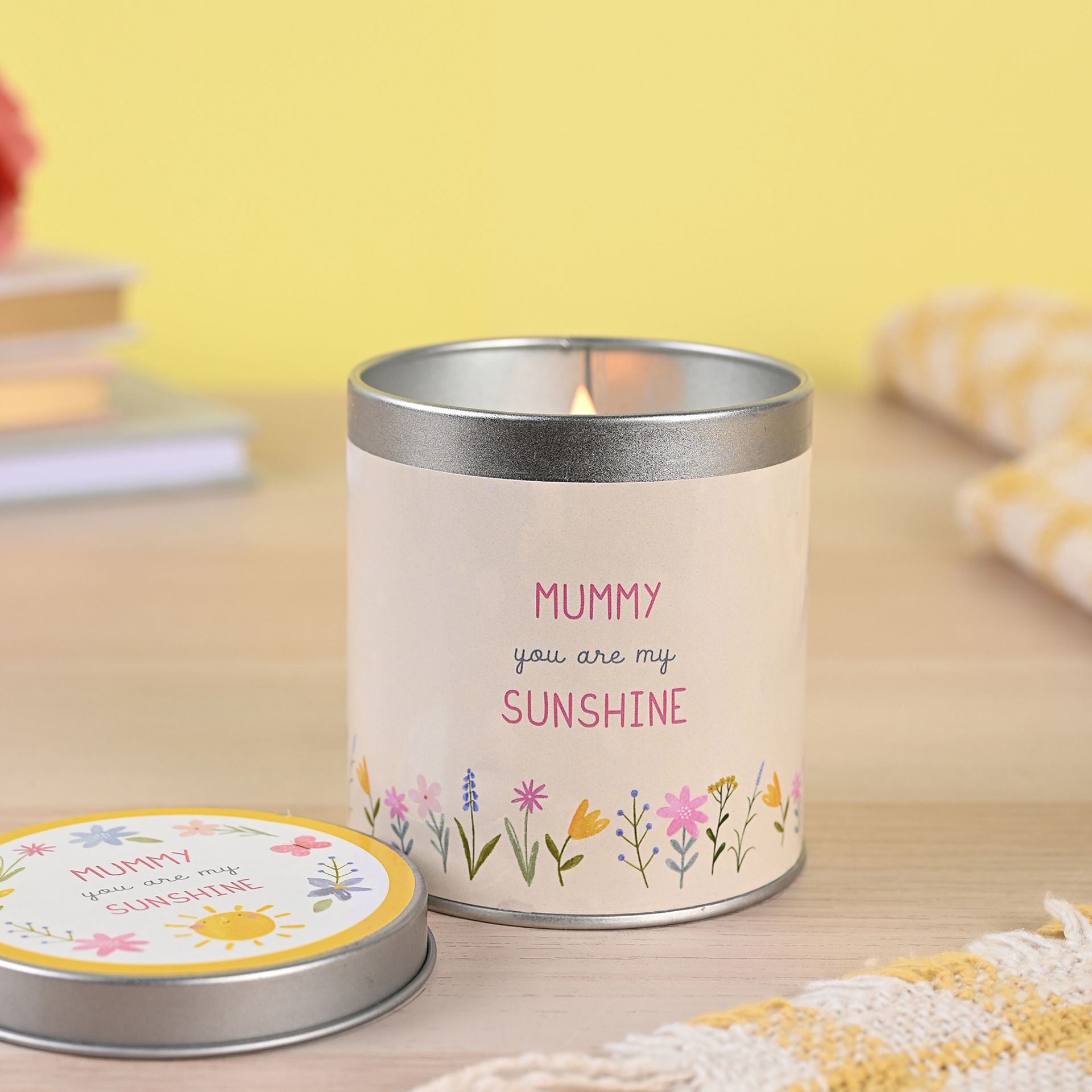 Love Life Tin Candle 8cm x 7.5cm - Mummy