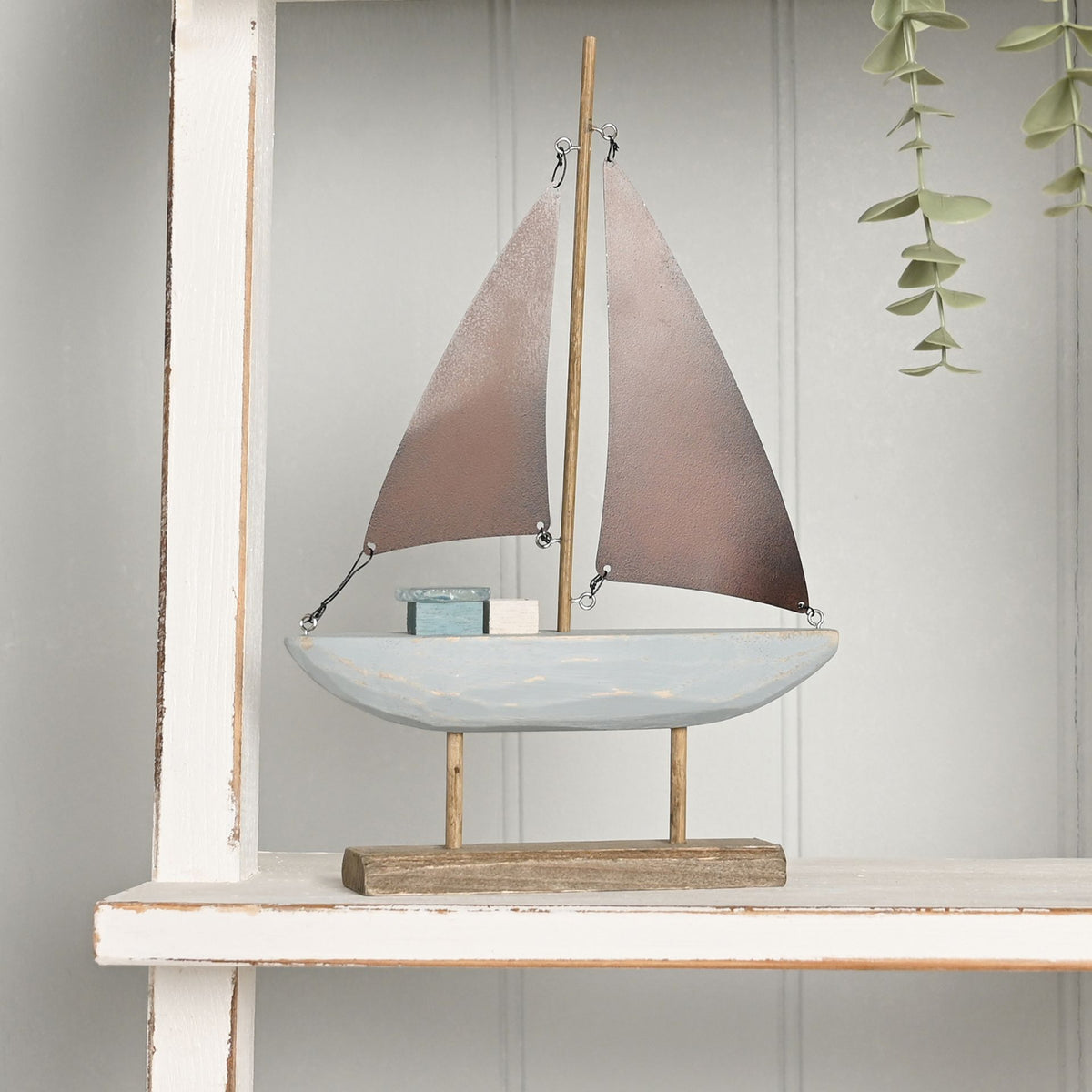 Love Life By The Sea Driftwood with Sea Glass - Boat 25cm